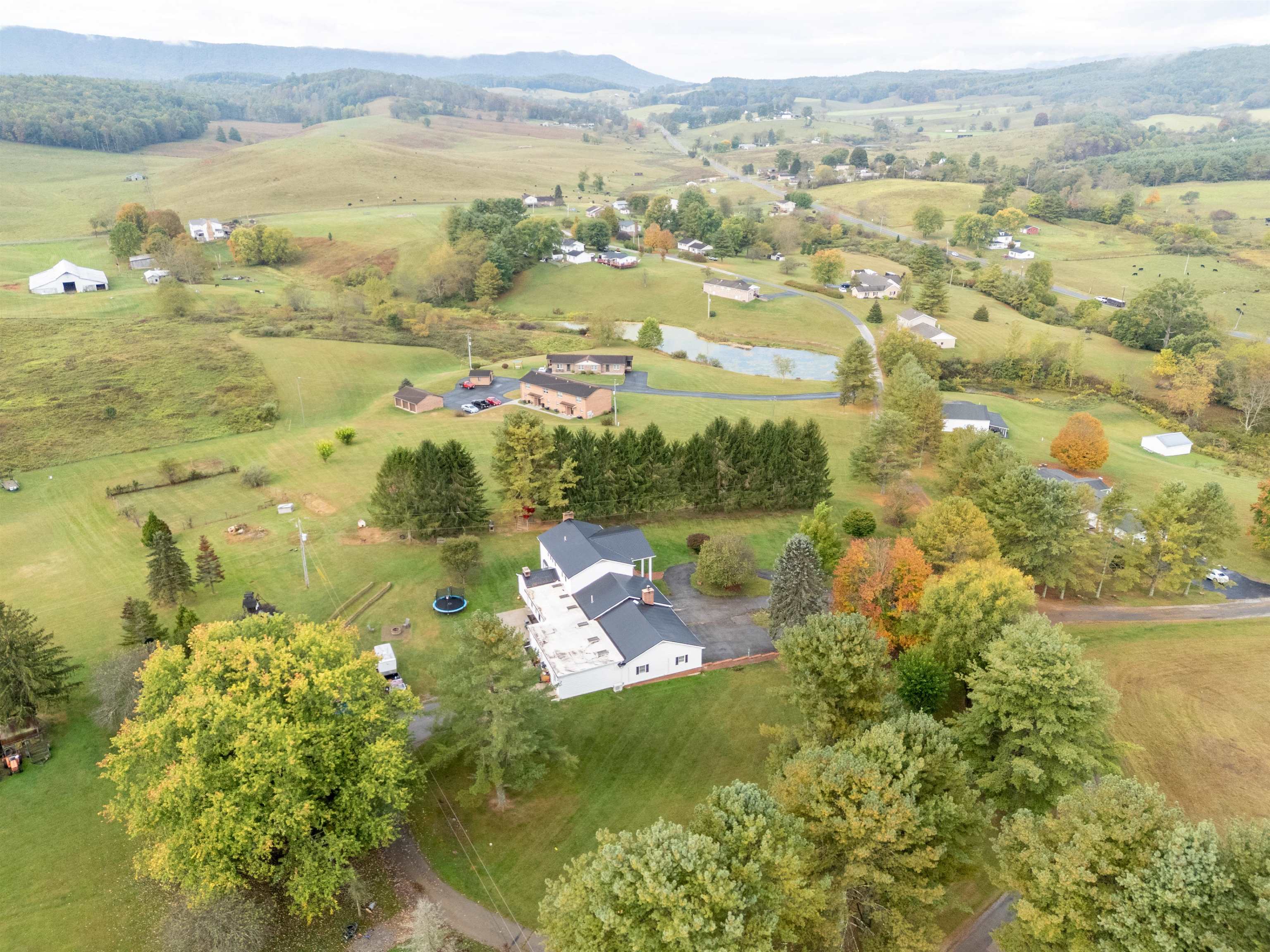 350 Valley View Lane Bland VA 24315