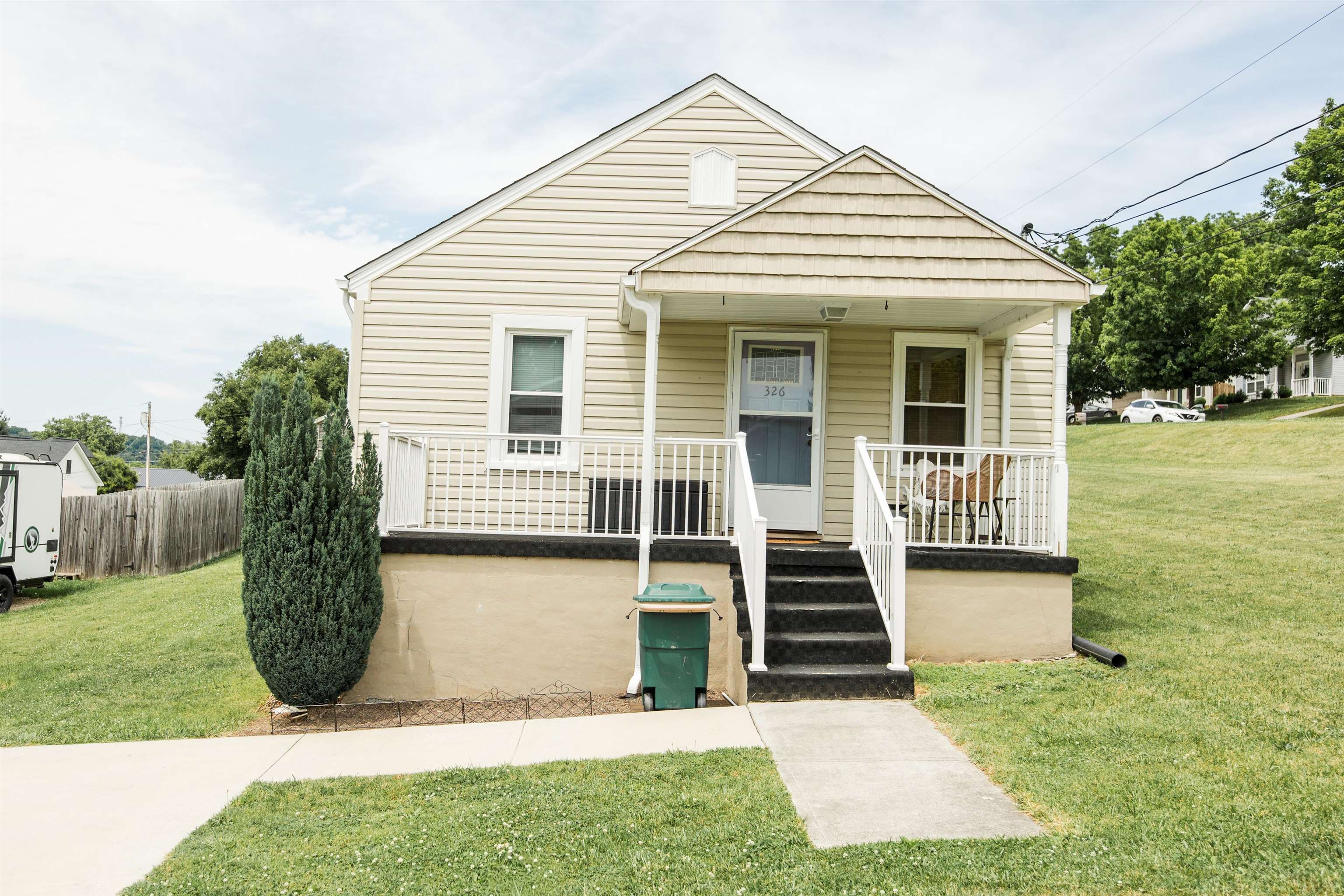 326 Windsor Street Radford VA 24141