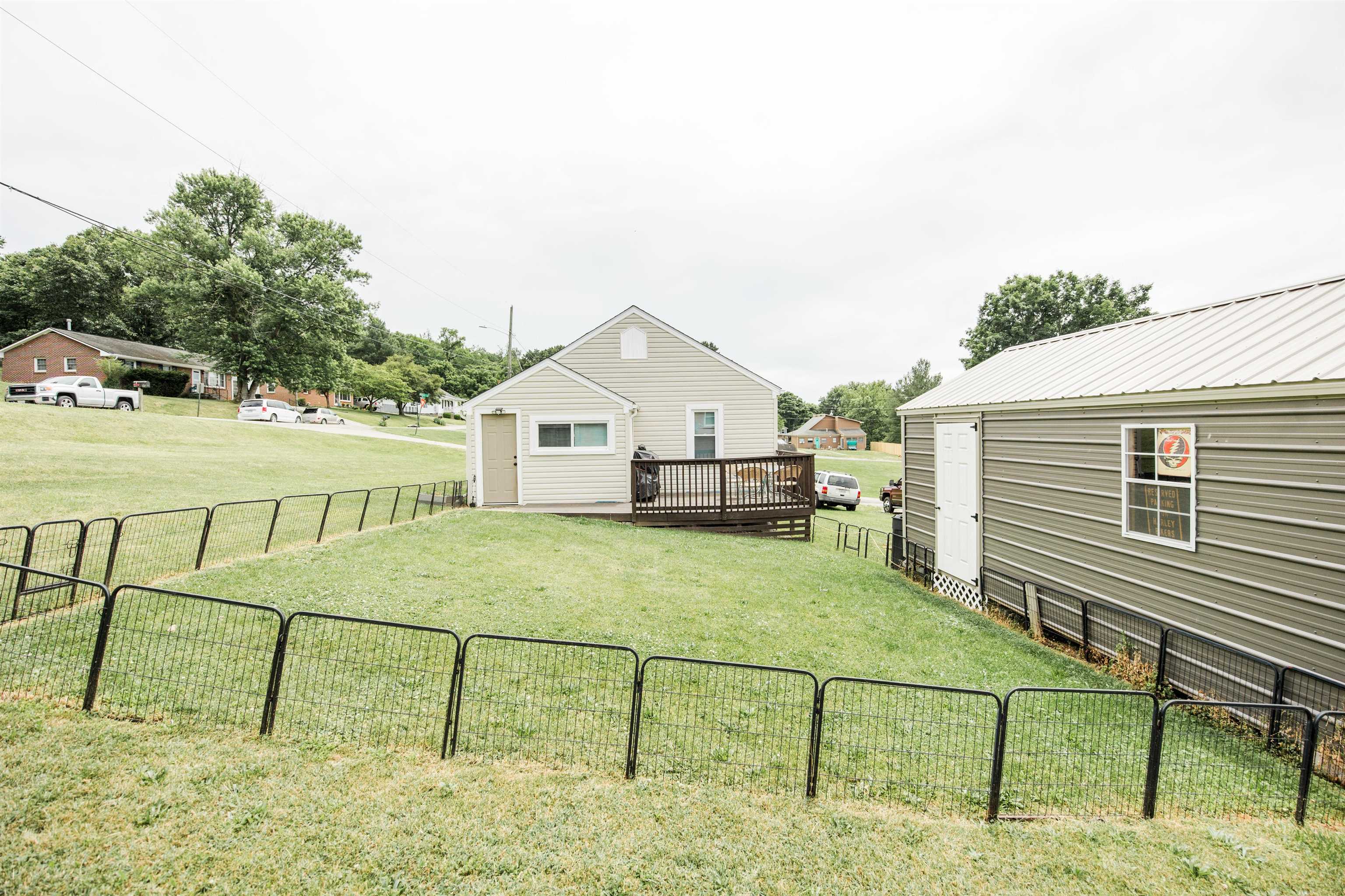 326 Windsor Street Radford VA 24141