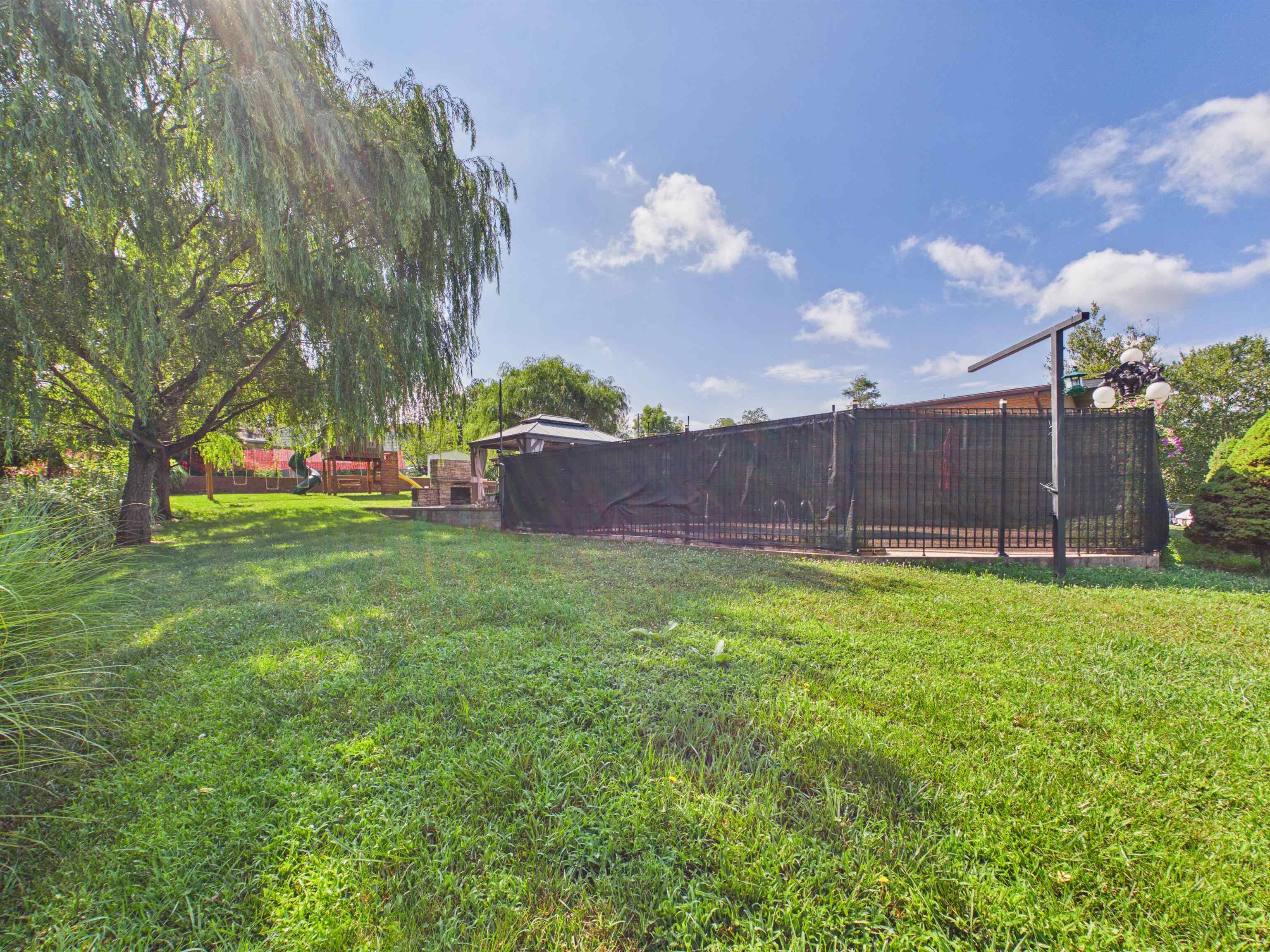 506 Denby Street Radford VA 24141