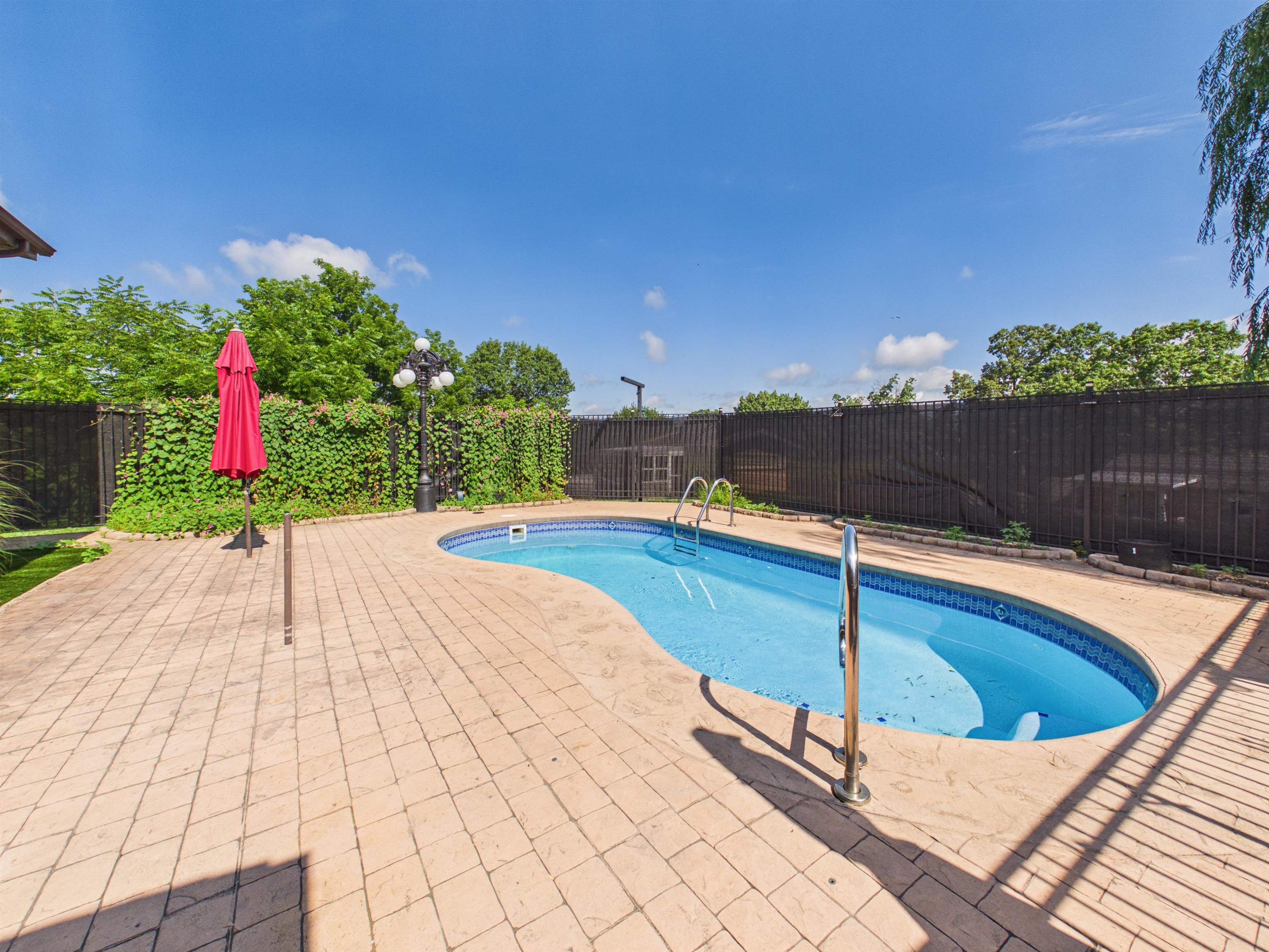 506 Denby Street Radford VA 24141