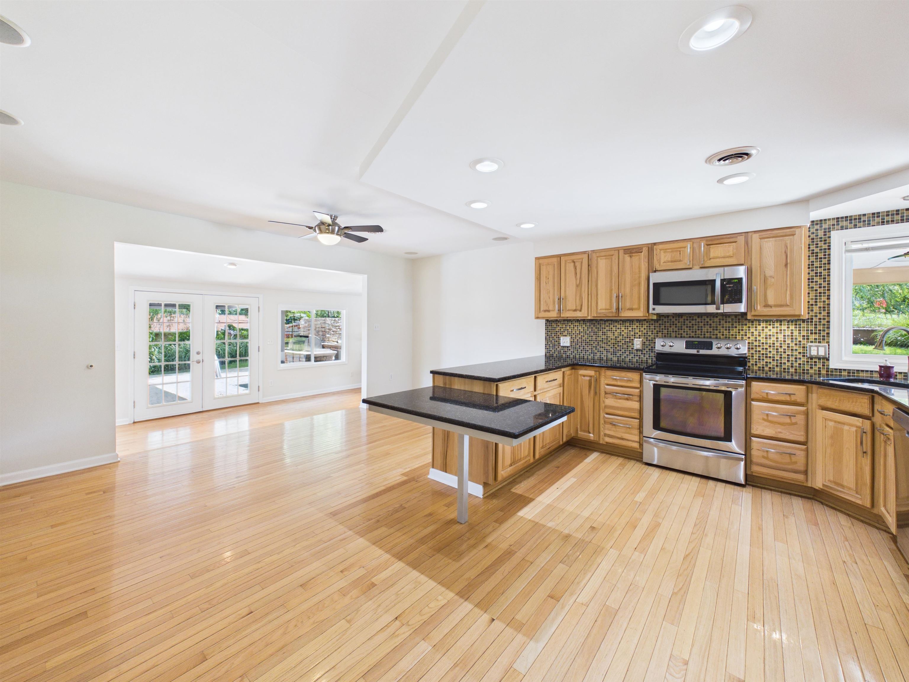 506 Denby Street Radford VA 24141