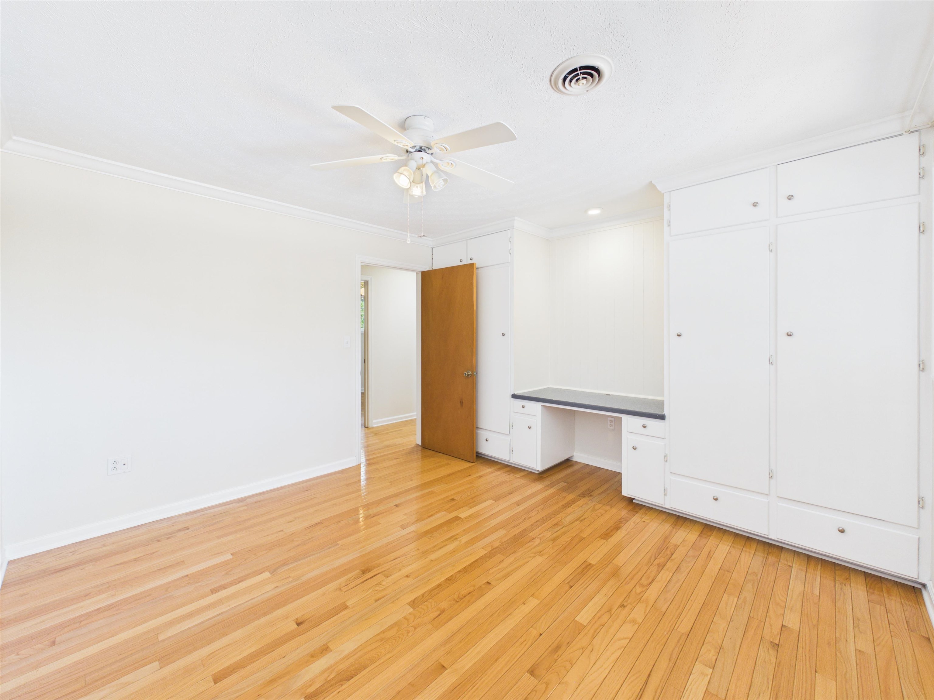 506 Denby Street Radford VA 24141