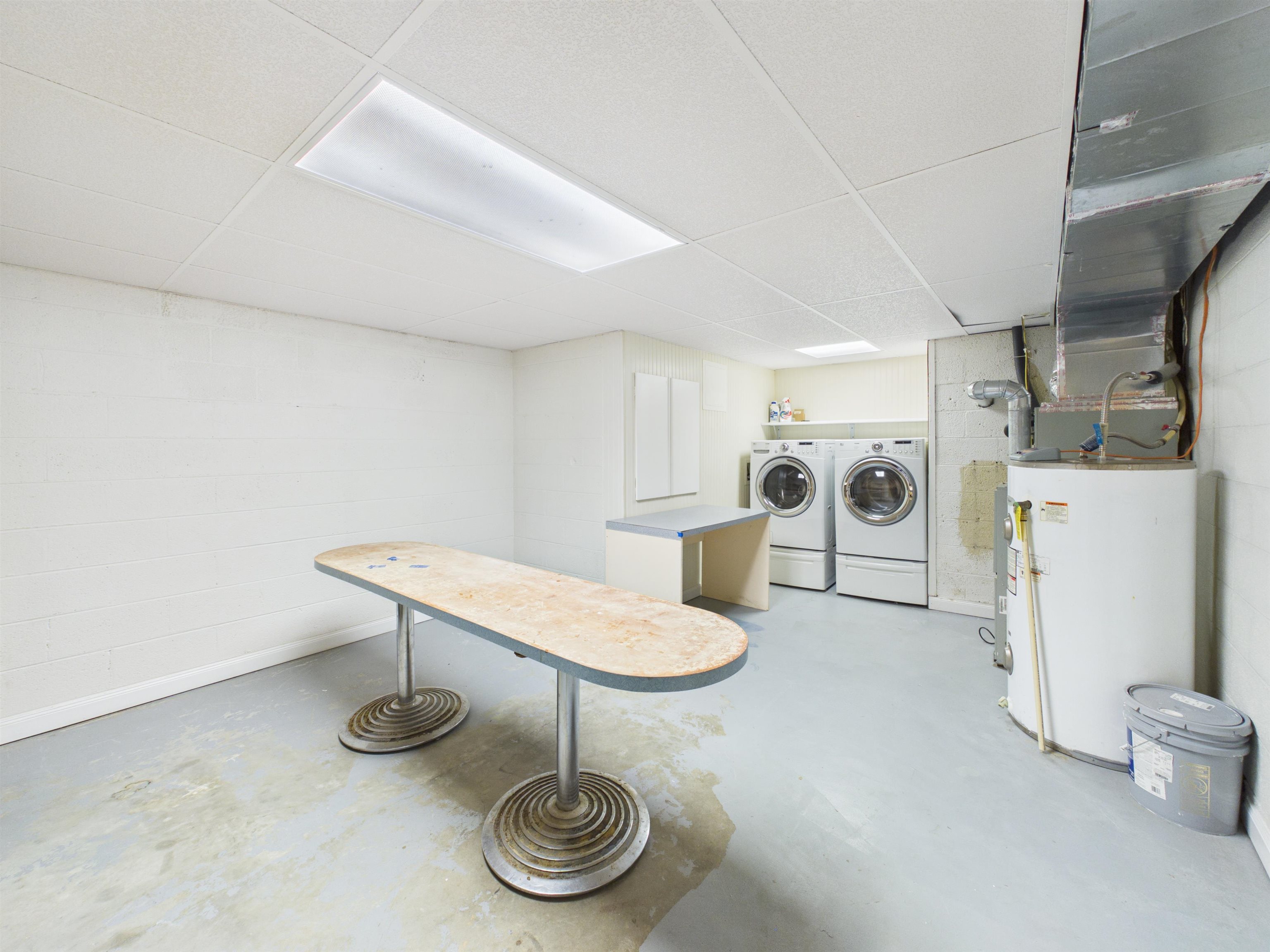 506 Denby Street Radford VA 24141