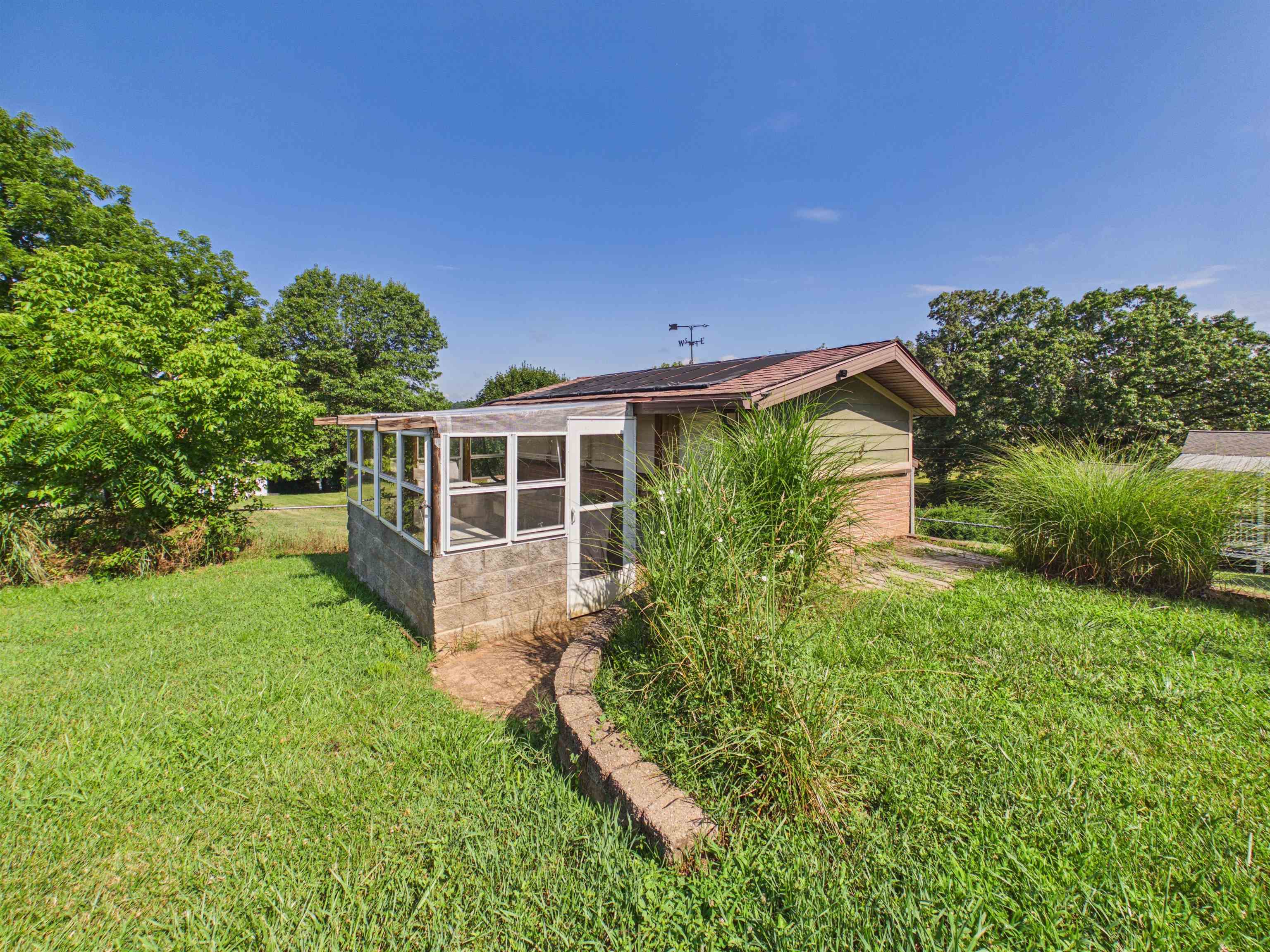 506 Denby Street Radford VA 24141