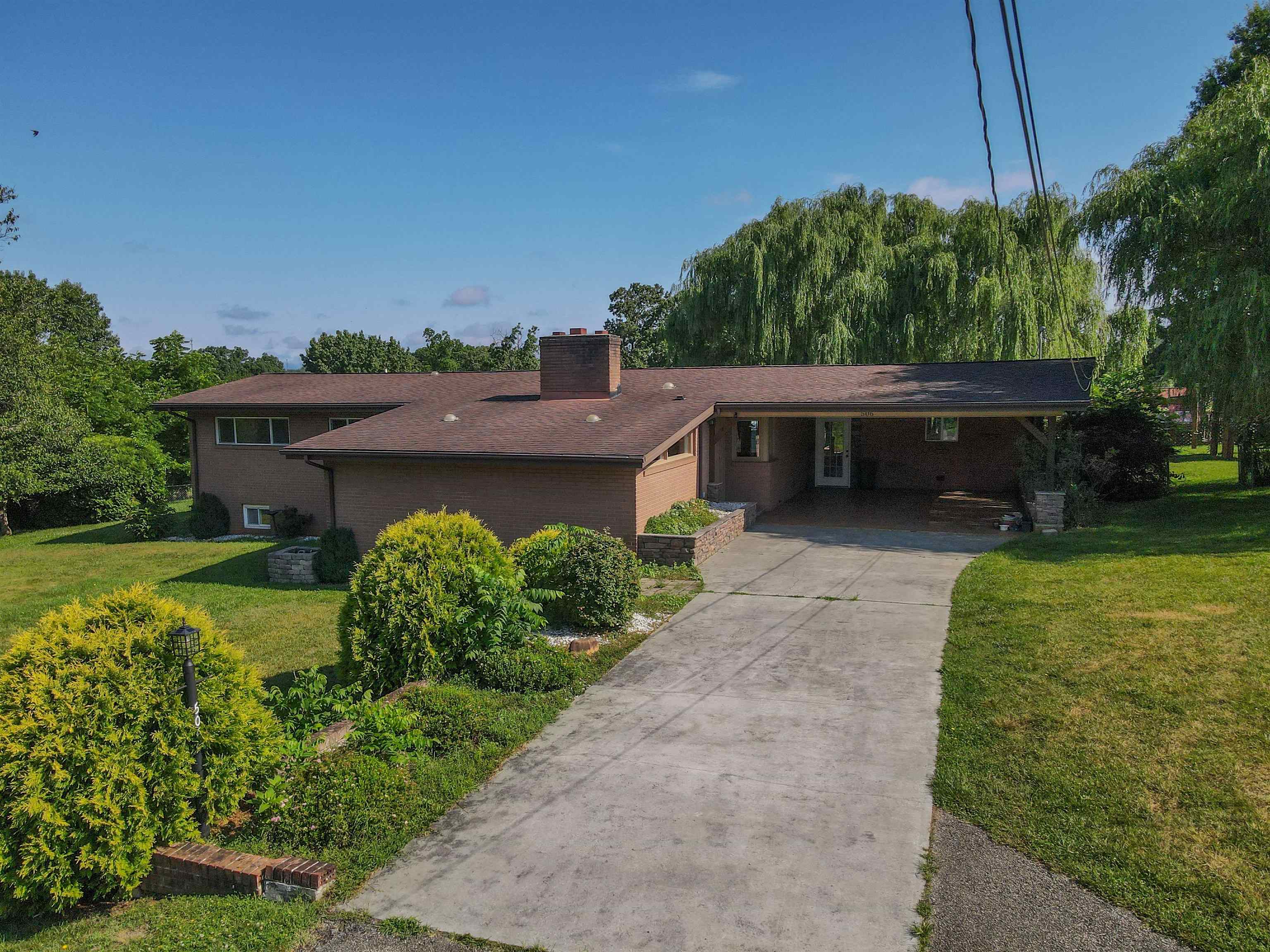 506 Denby Street Radford VA 24141