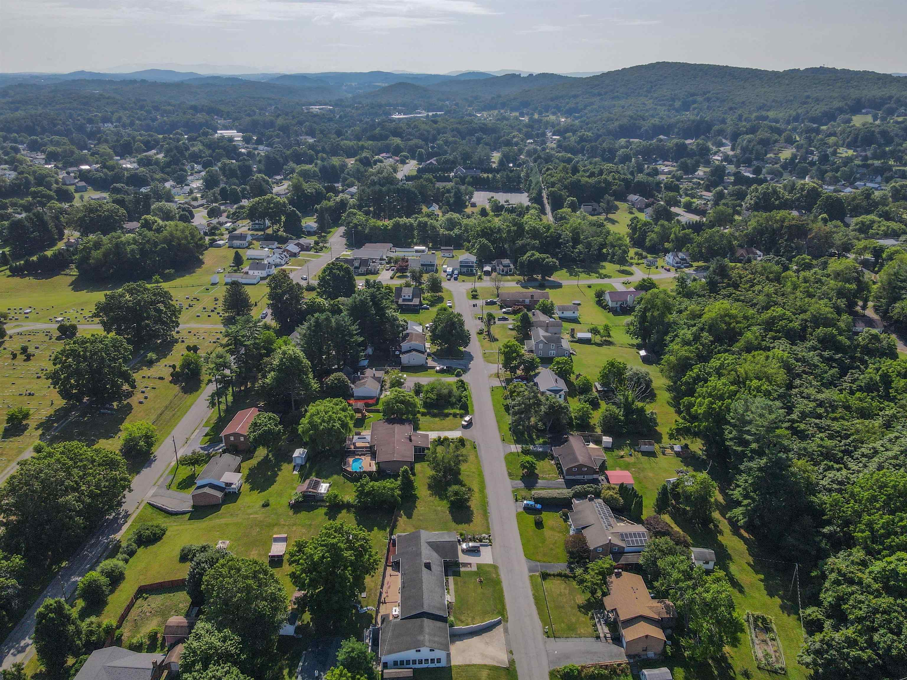 506 Denby Street Radford VA 24141