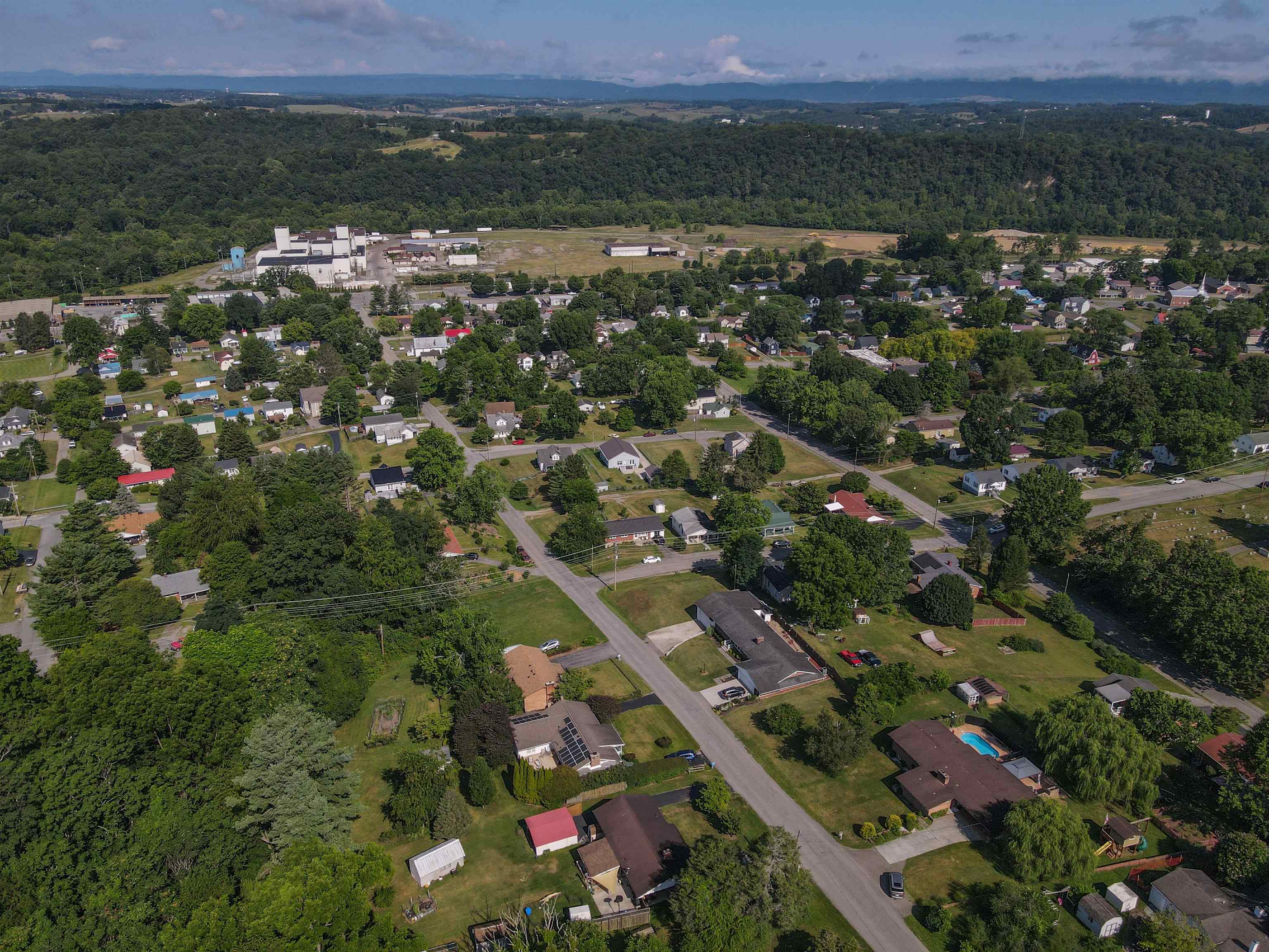 506 Denby Street Radford VA 24141