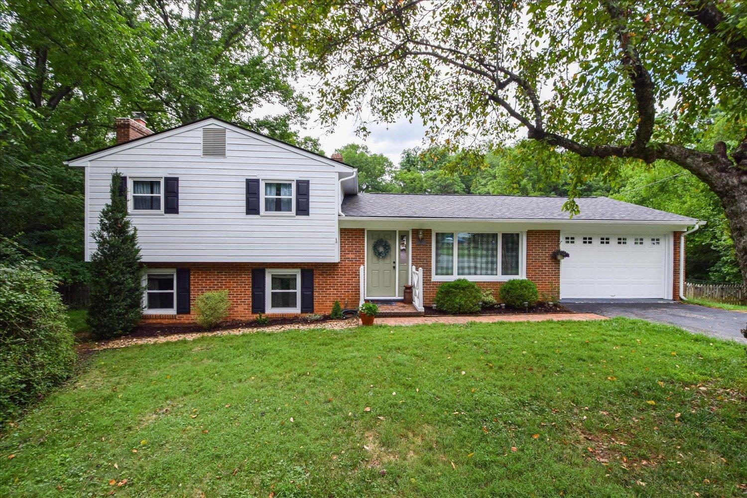 852 Austin Avenue Roanoke VA 24019