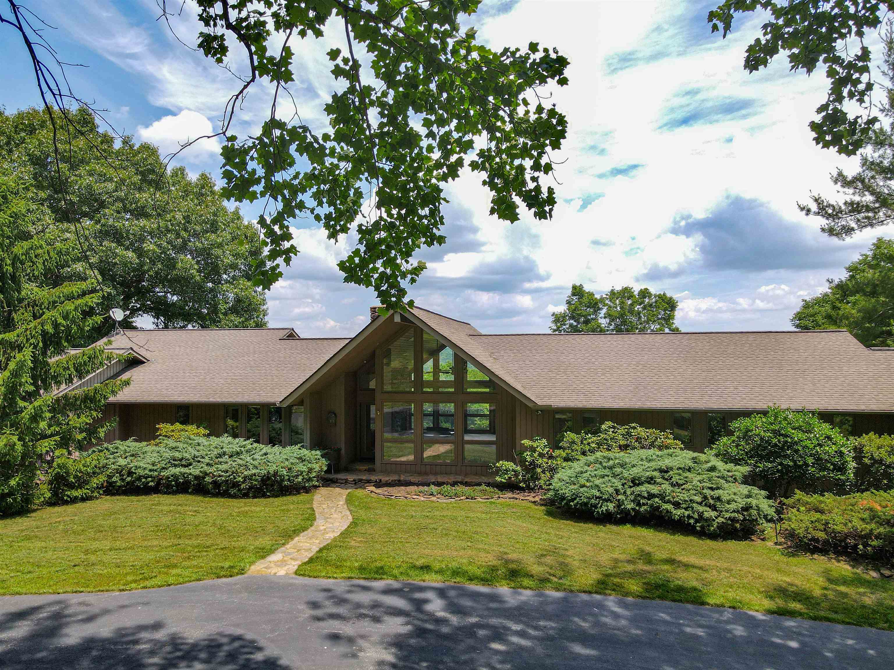 2628 Mt Tabor Road Blacksburg VA 24060