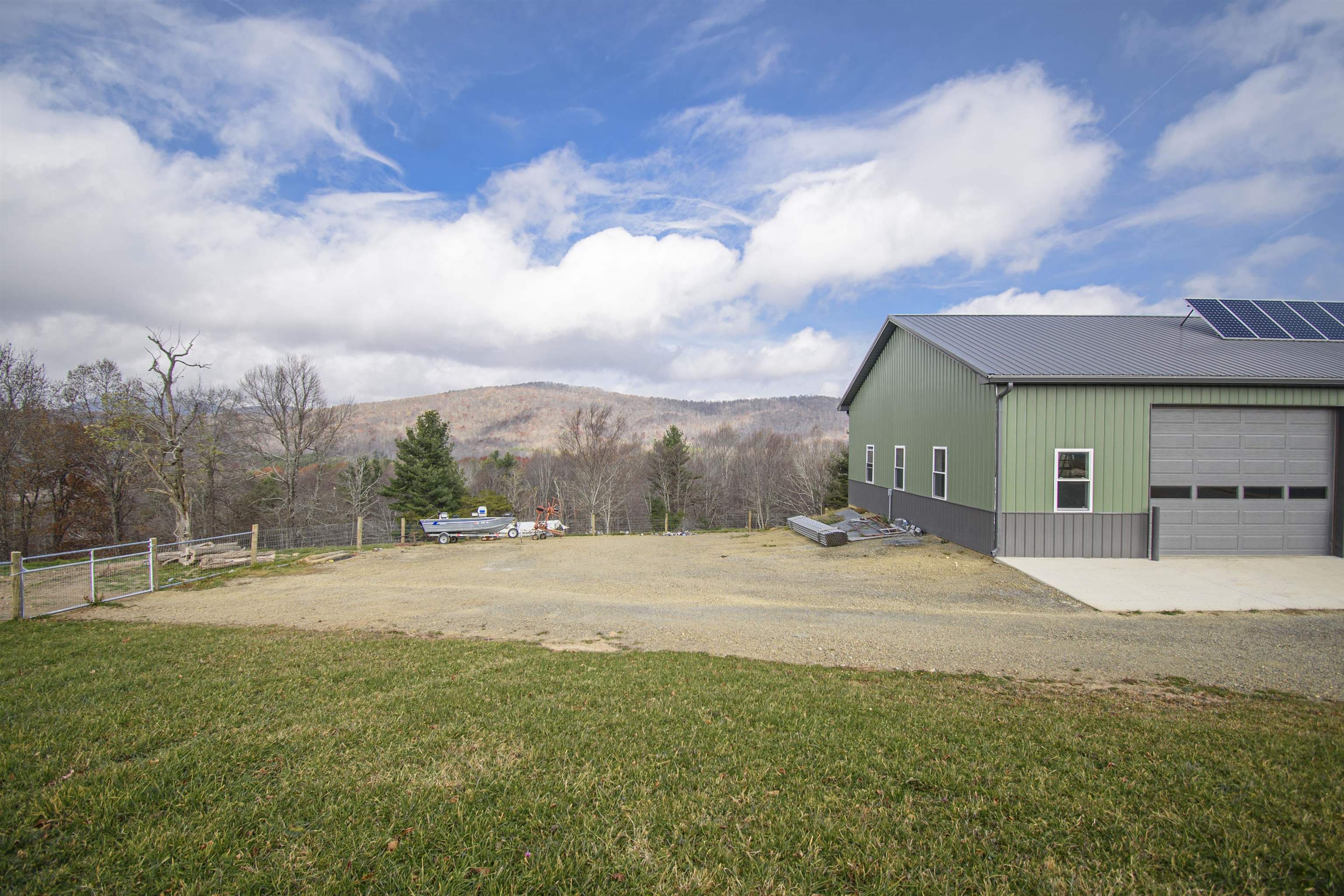 5485 Buffalo Mountain Road SW Willis VA 24380