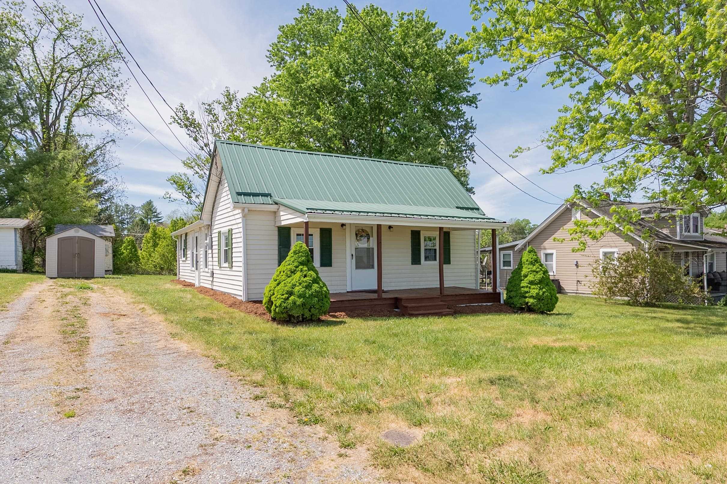 1914 Warden Springs Road Pulaski VA 24301