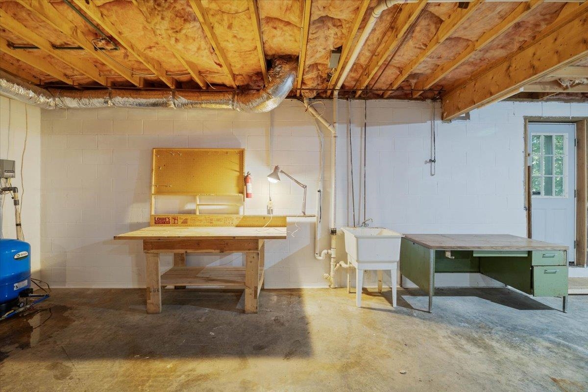 1010 Madison Lane Blacksburg VA 24060