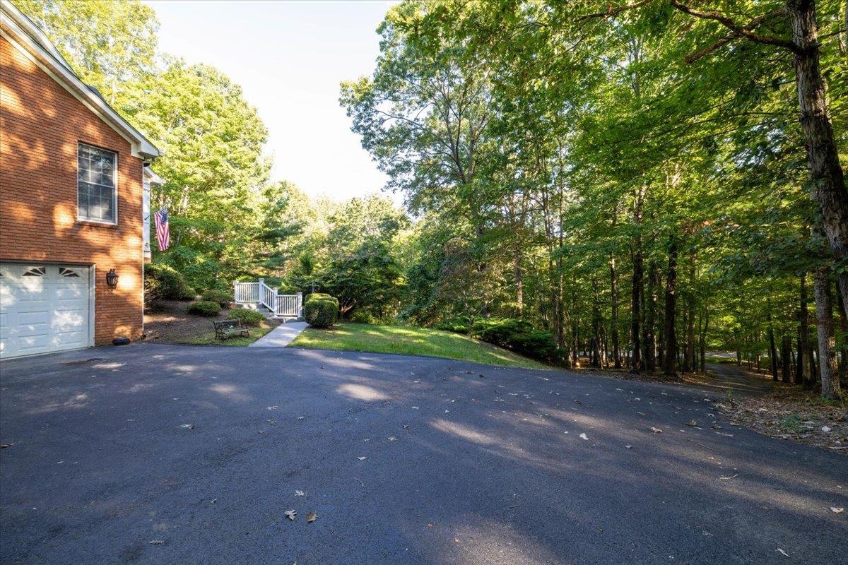 1010 Madison Lane Blacksburg VA 24060