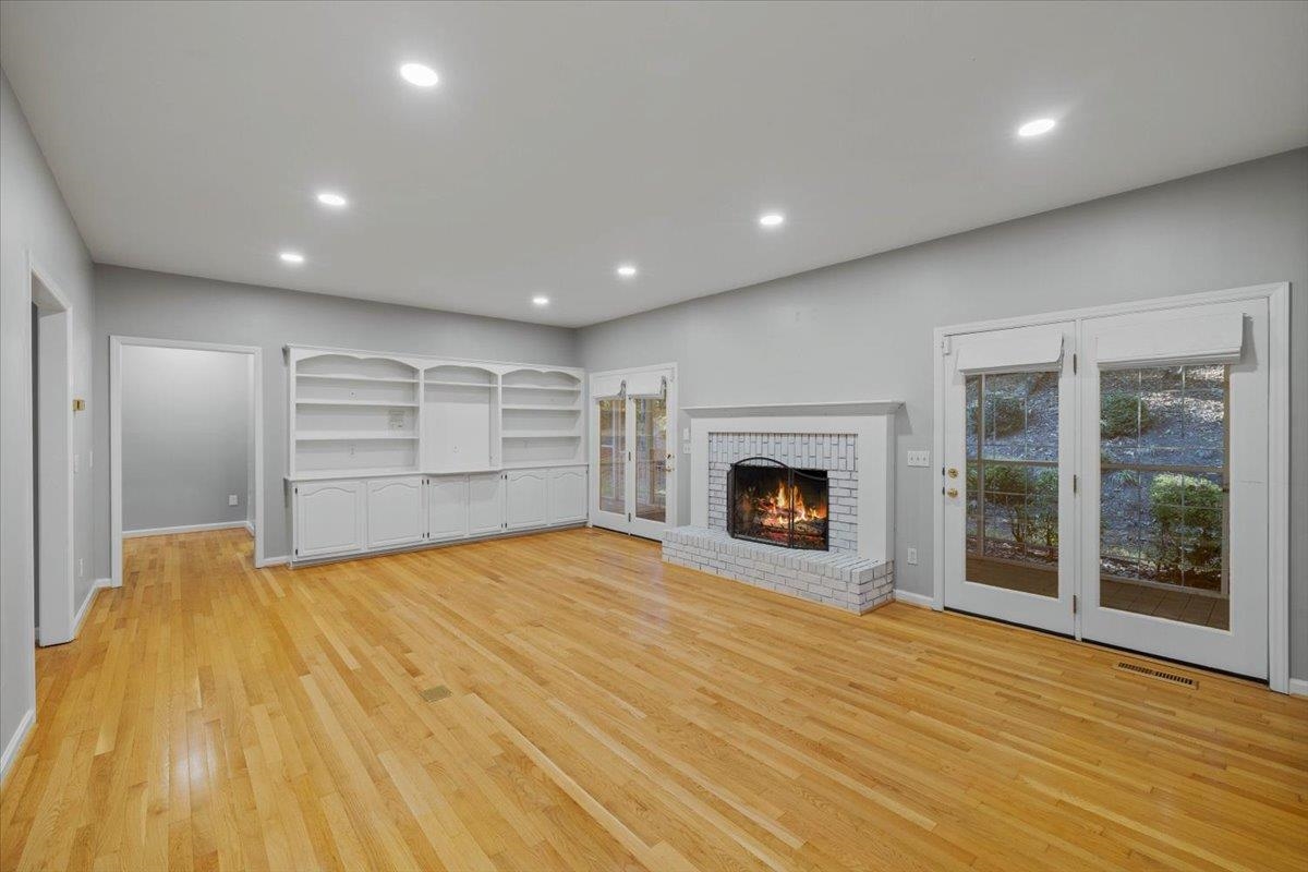 1010 Madison Lane Blacksburg VA 24060