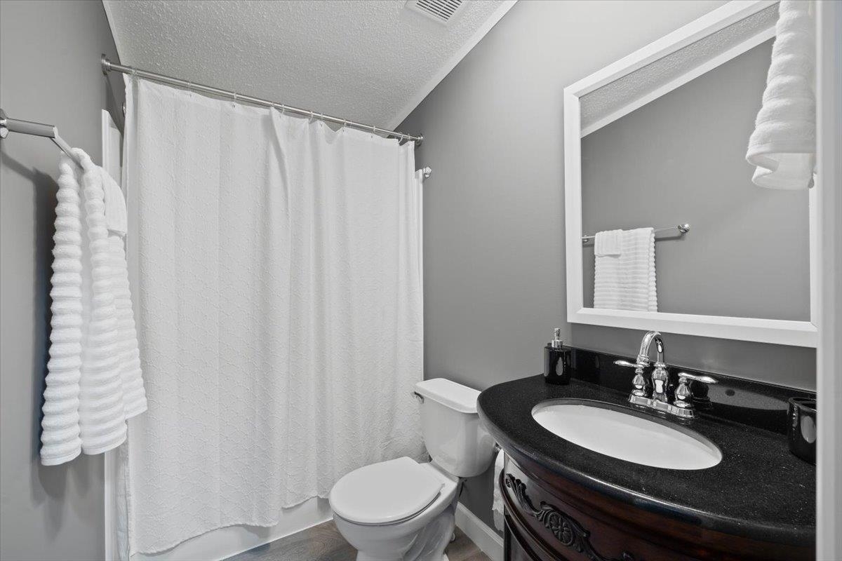 1608 Taylor Street Radford VA 24141