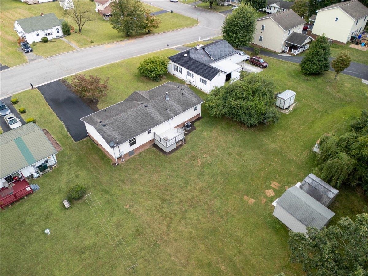 1608 Taylor Street Radford VA 24141