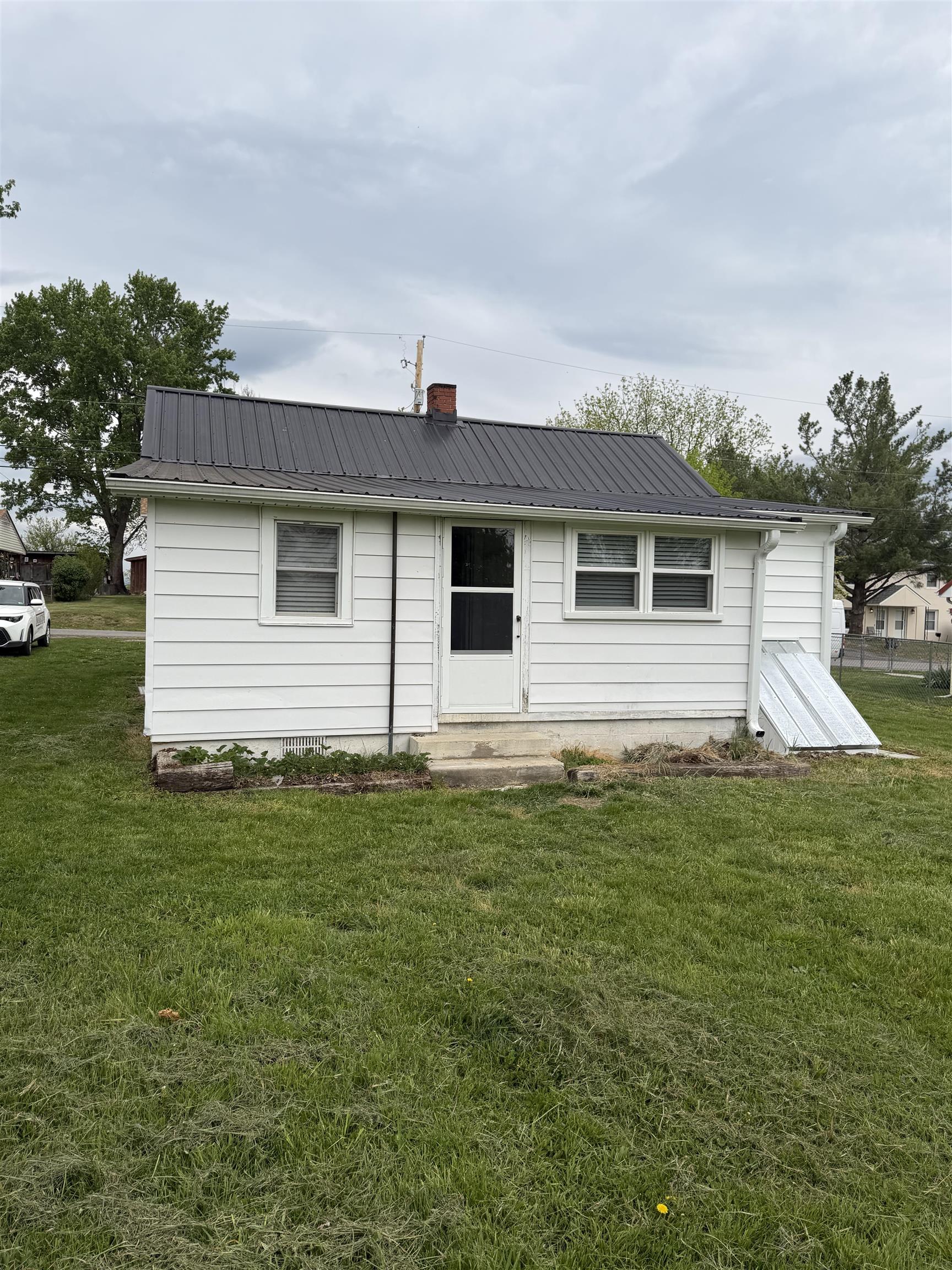 1245 Forest Street NE Christiansburg VA 24073