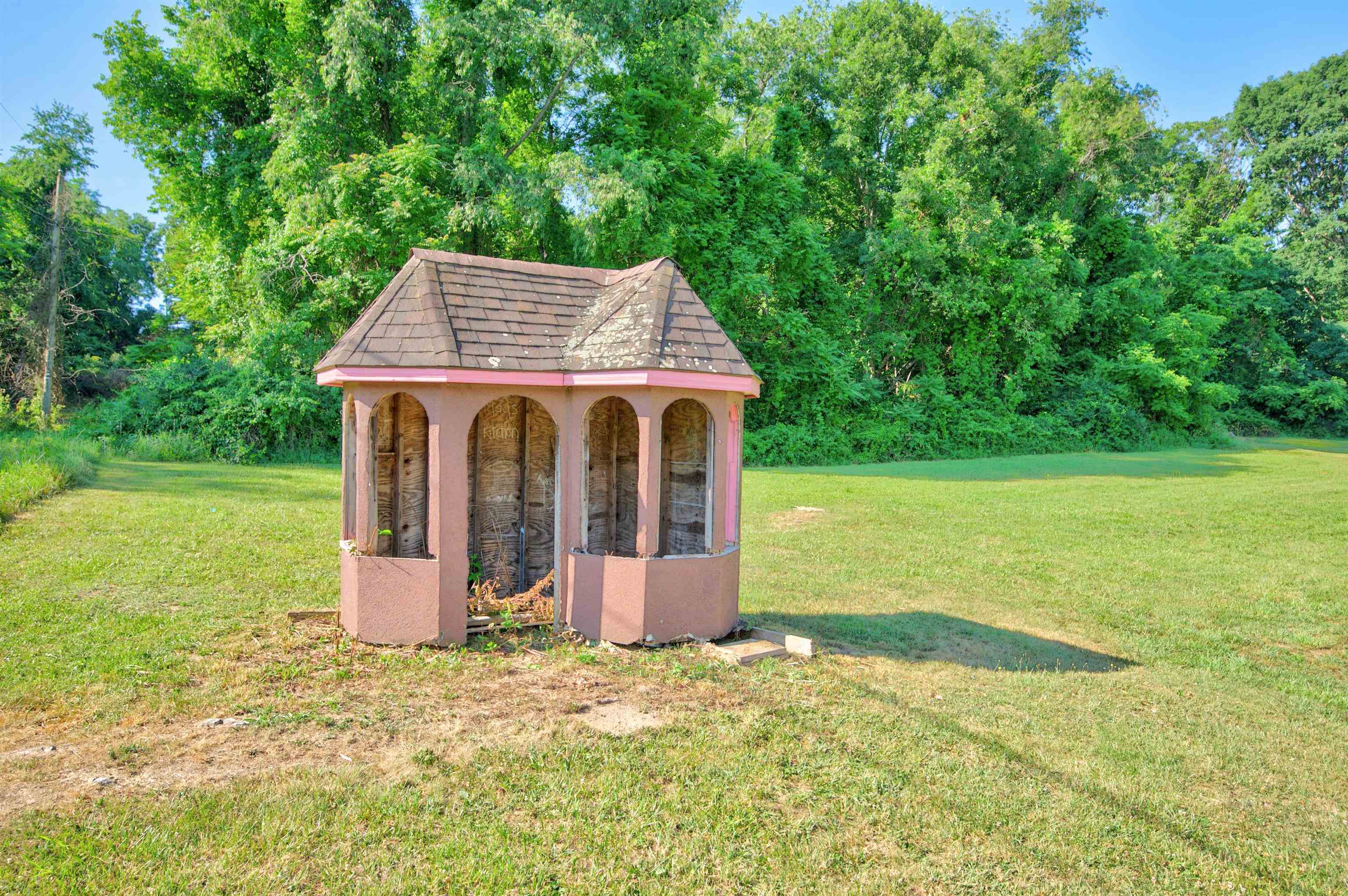 6226 Old Route 11 Road Dublin VA 24084