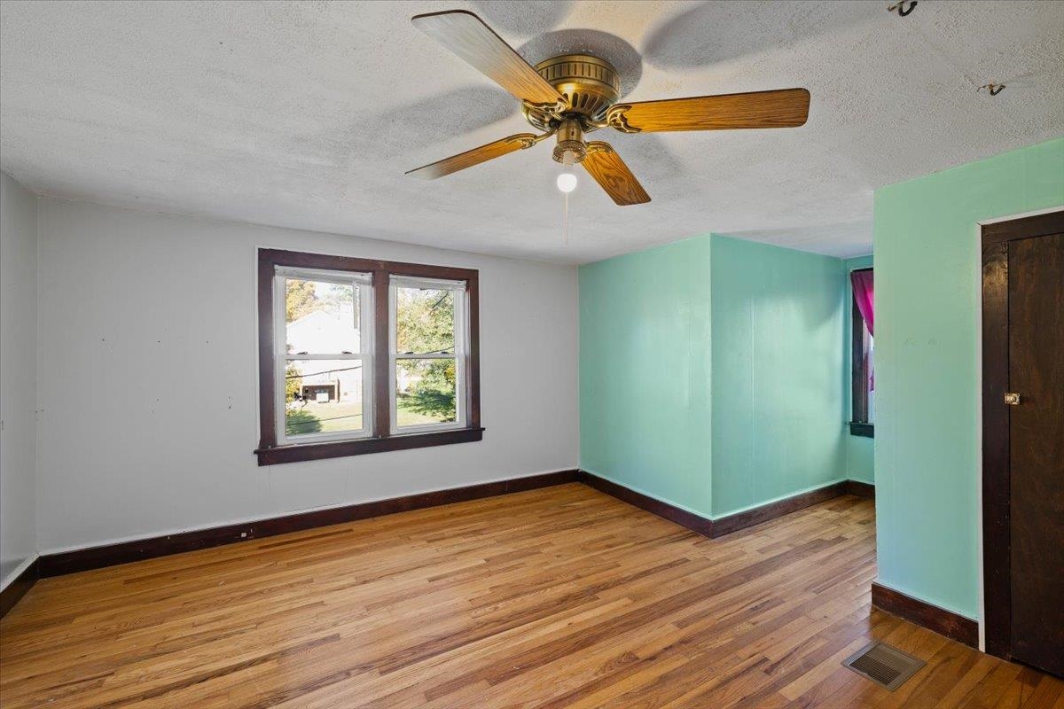 218 Doe Creek Road Pembroke VA 24136