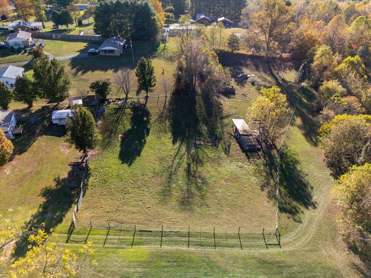 218 Doe Creek Road Pembroke VA 24136