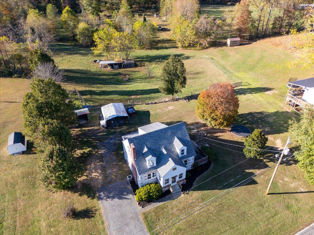 218 Doe Creek Road Pembroke VA 24136