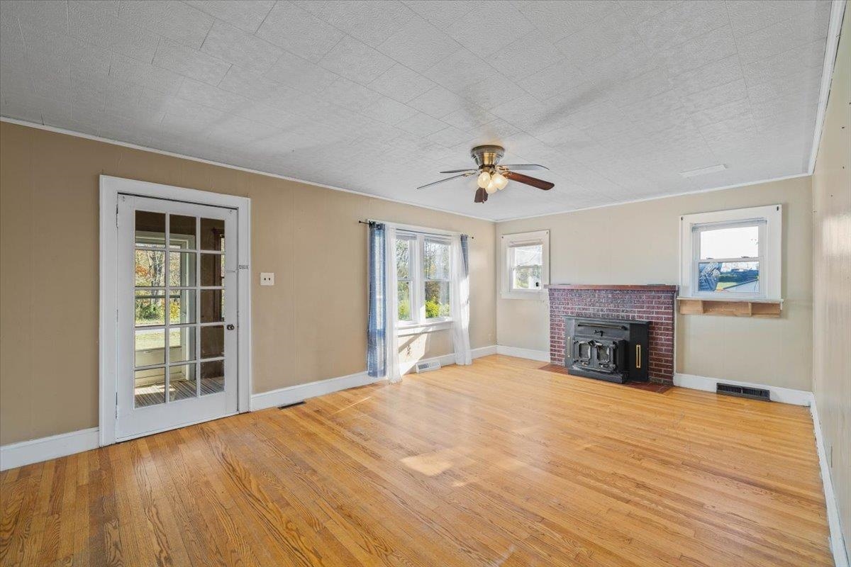 218 Doe Creek Road Pembroke VA 24136