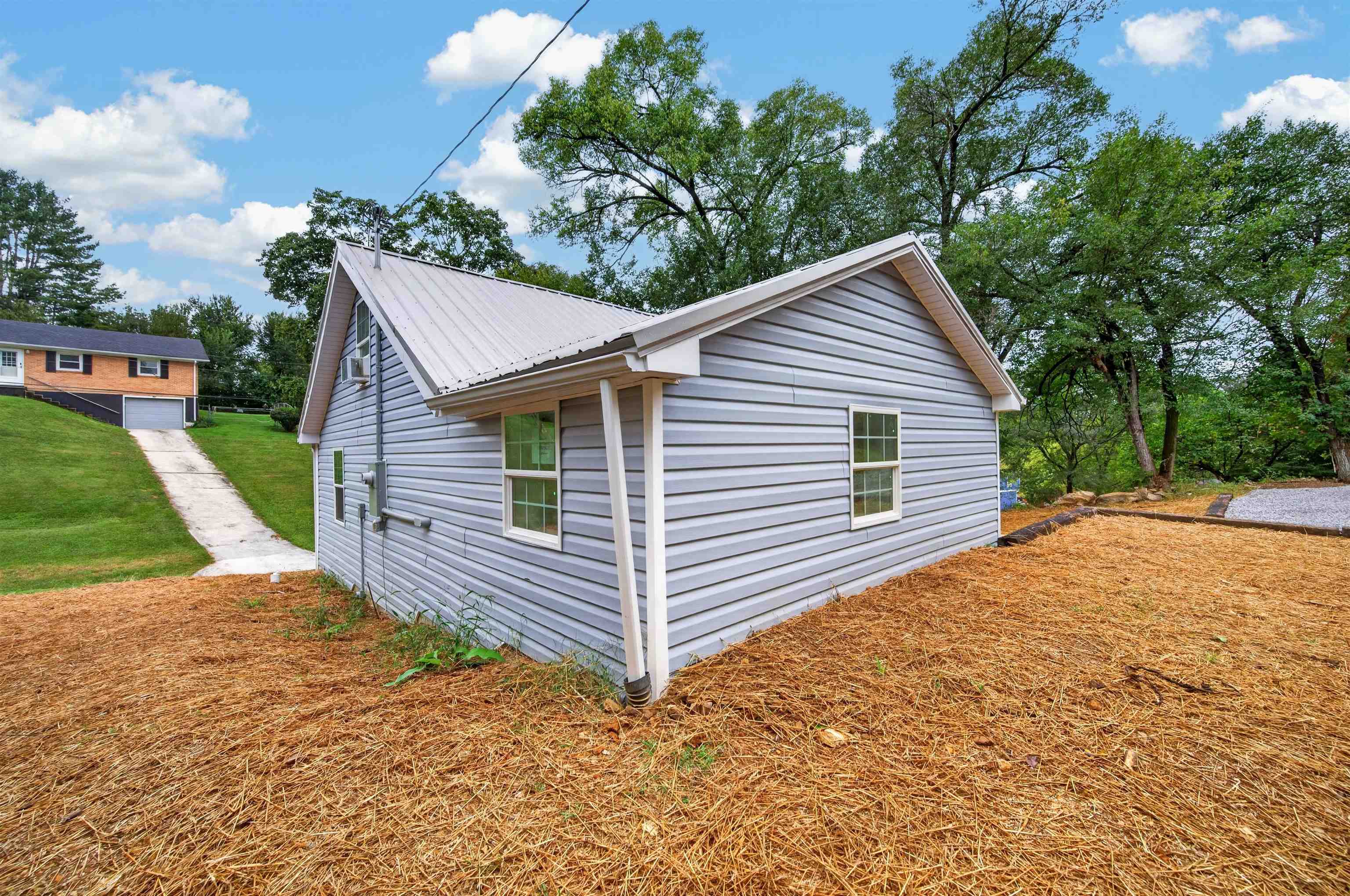 501 Scott Street Pulaski VA 24301