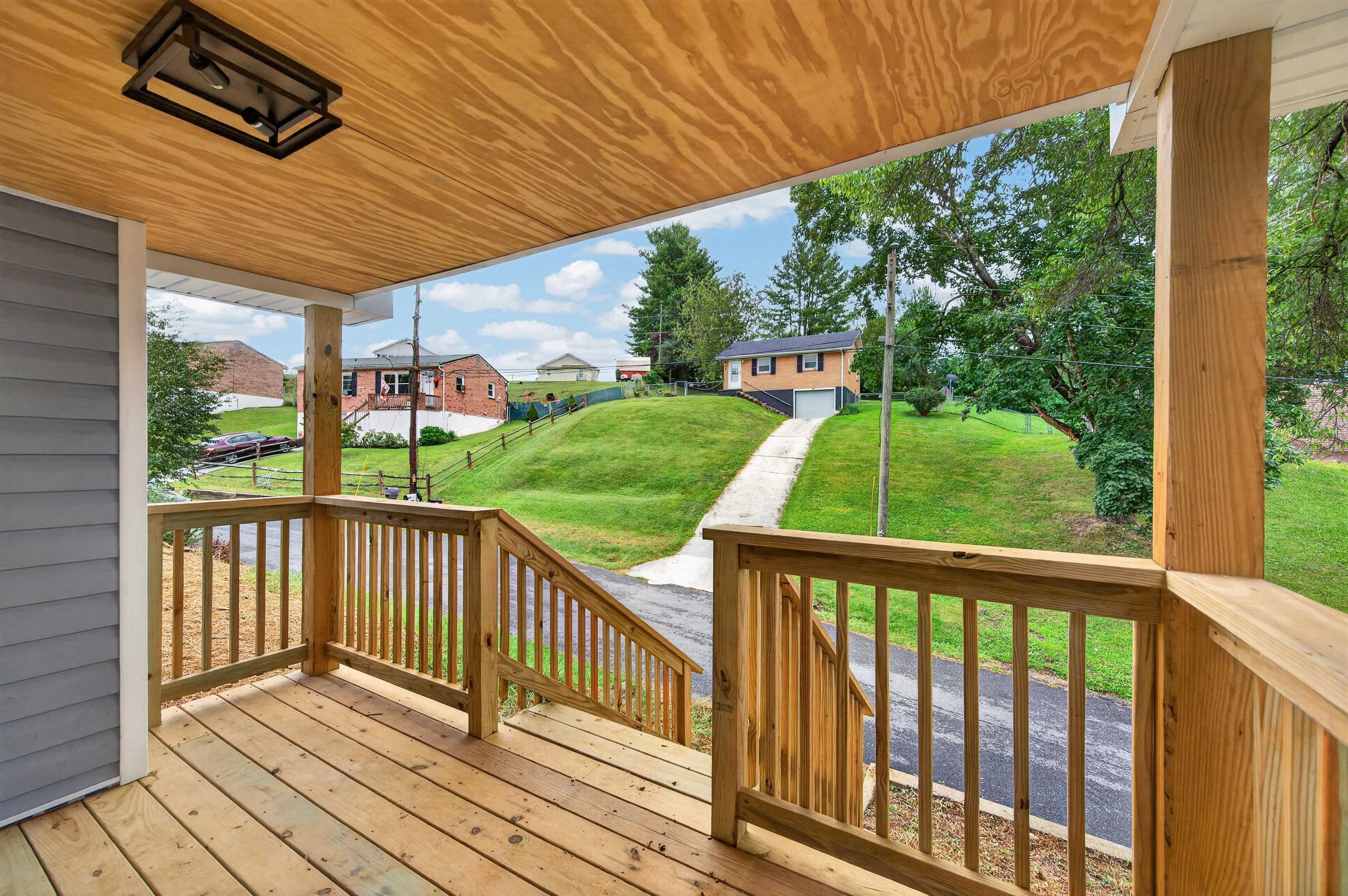 501 Scott Street Pulaski VA 24301