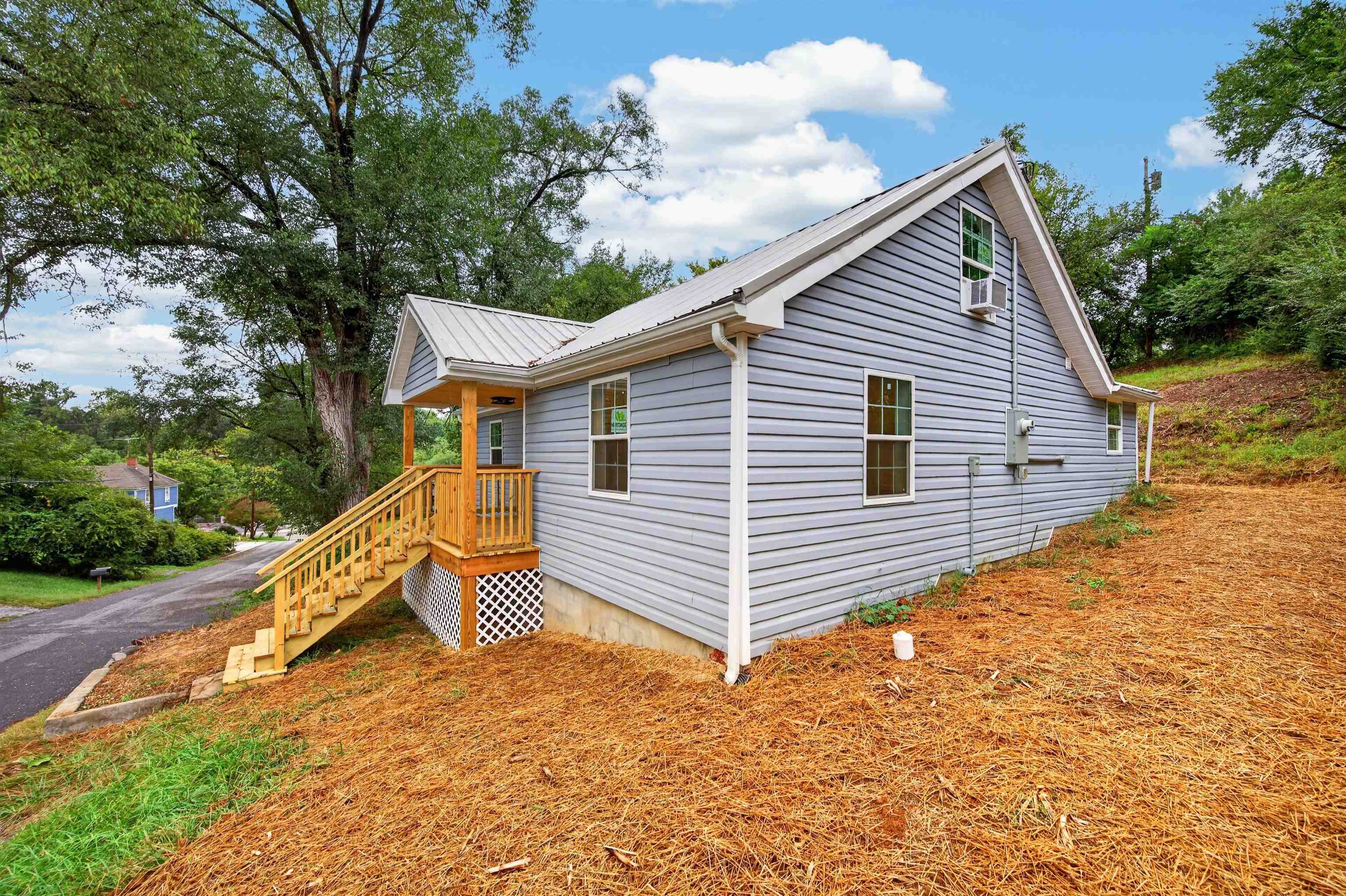 501 Scott Street Pulaski VA 24301