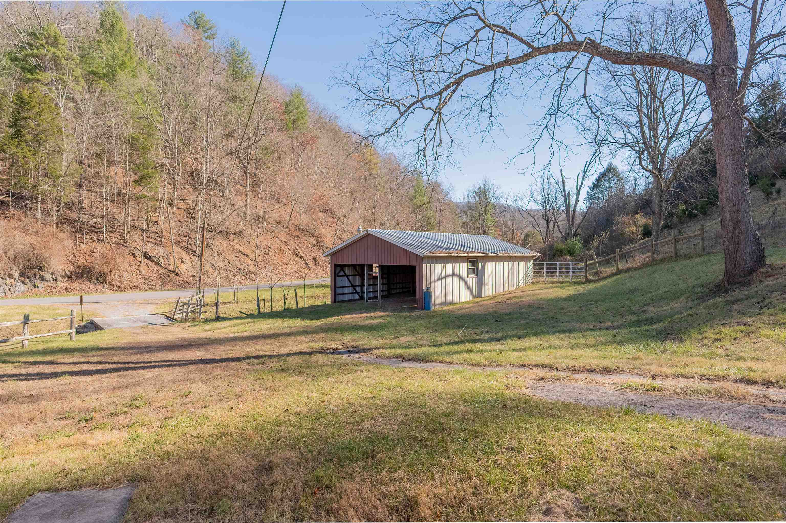 1555 Berea Road Wytheville VA 24382