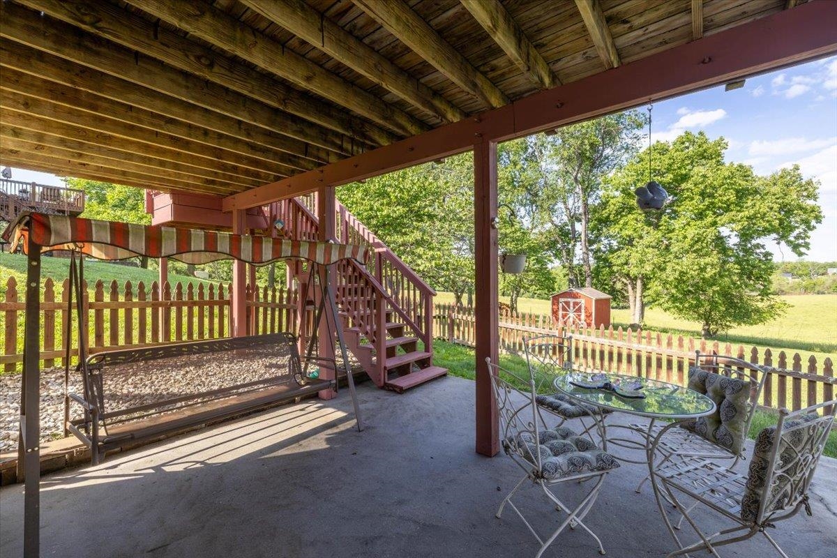 6352 Spring Avenue Fairlawn VA 24141