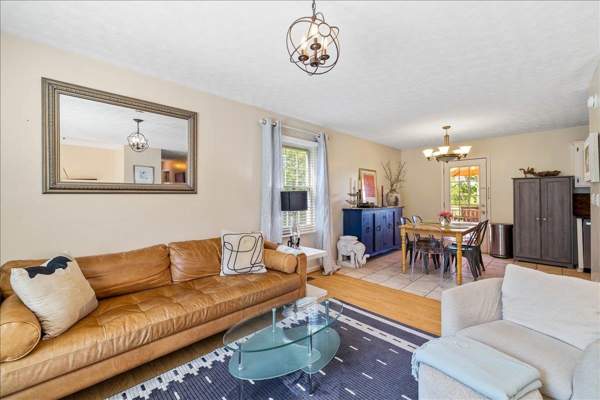 6352 Spring Avenue Fairlawn VA 24141
