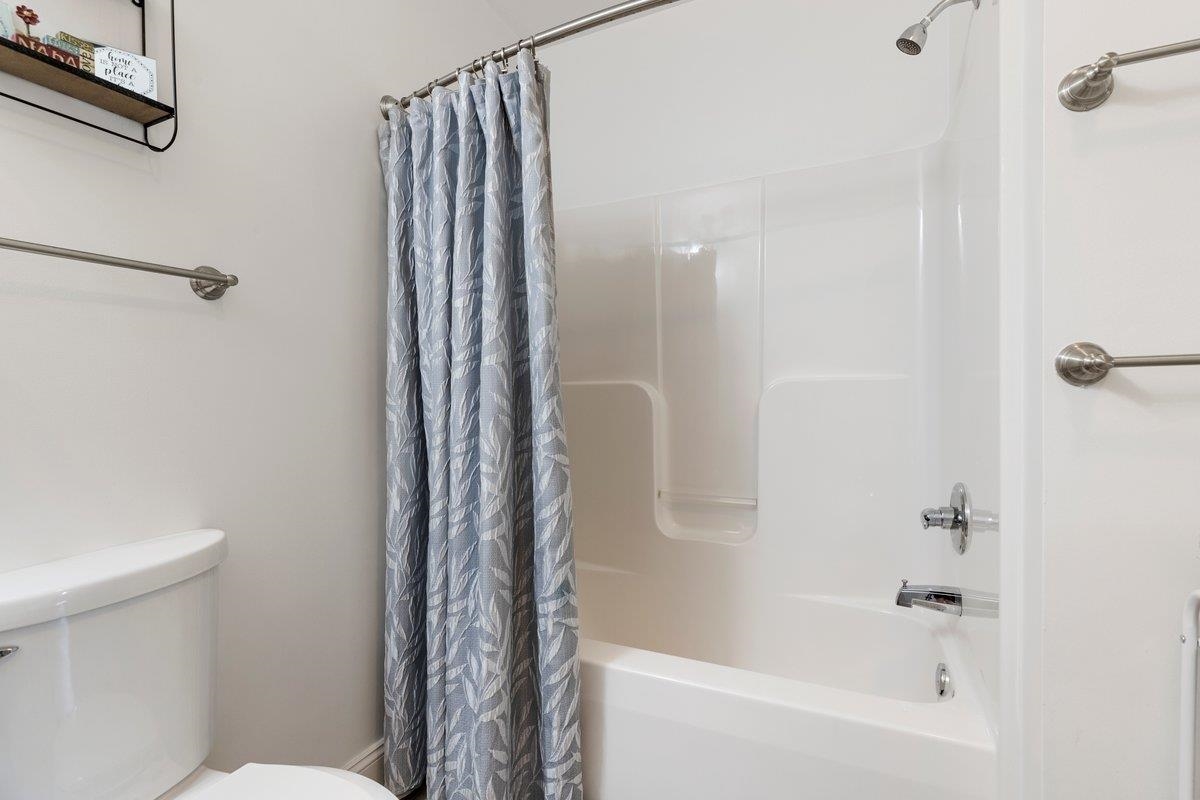 105 Ashton Court Christiansburg VA 24073