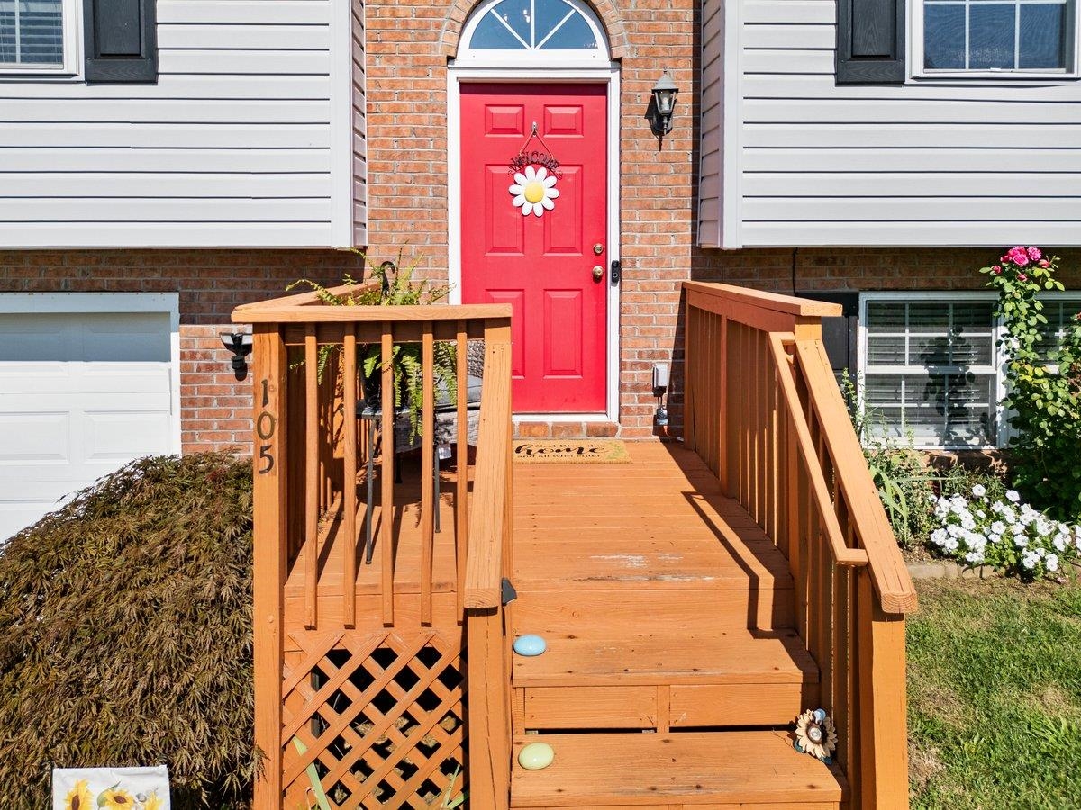 105 Ashton Court Christiansburg VA 24073