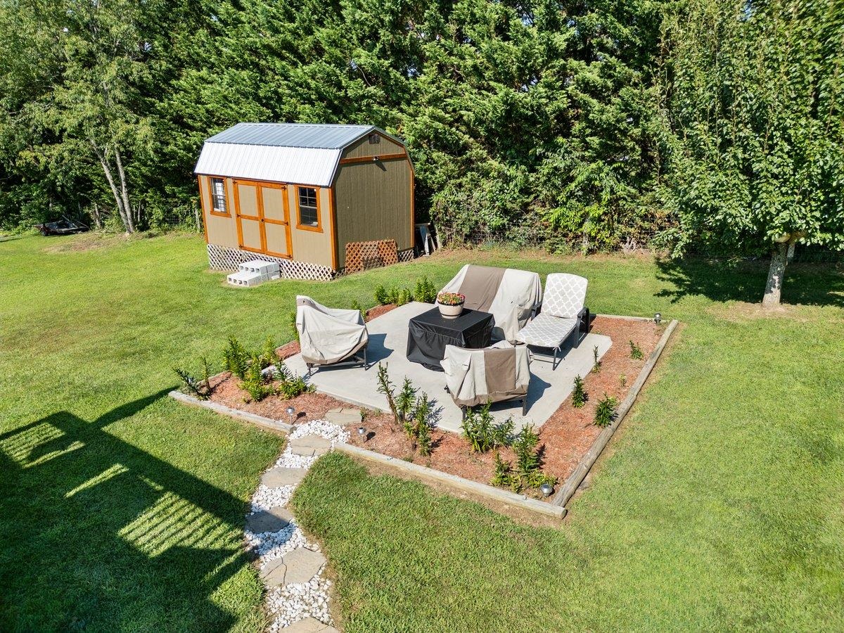 105 Ashton Court Christiansburg VA 24073