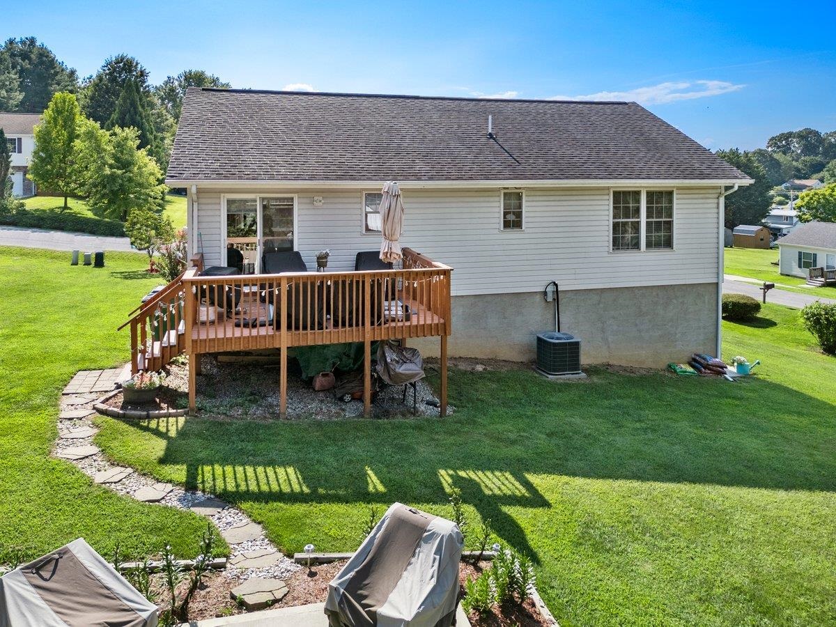 105 Ashton Court Christiansburg VA 24073