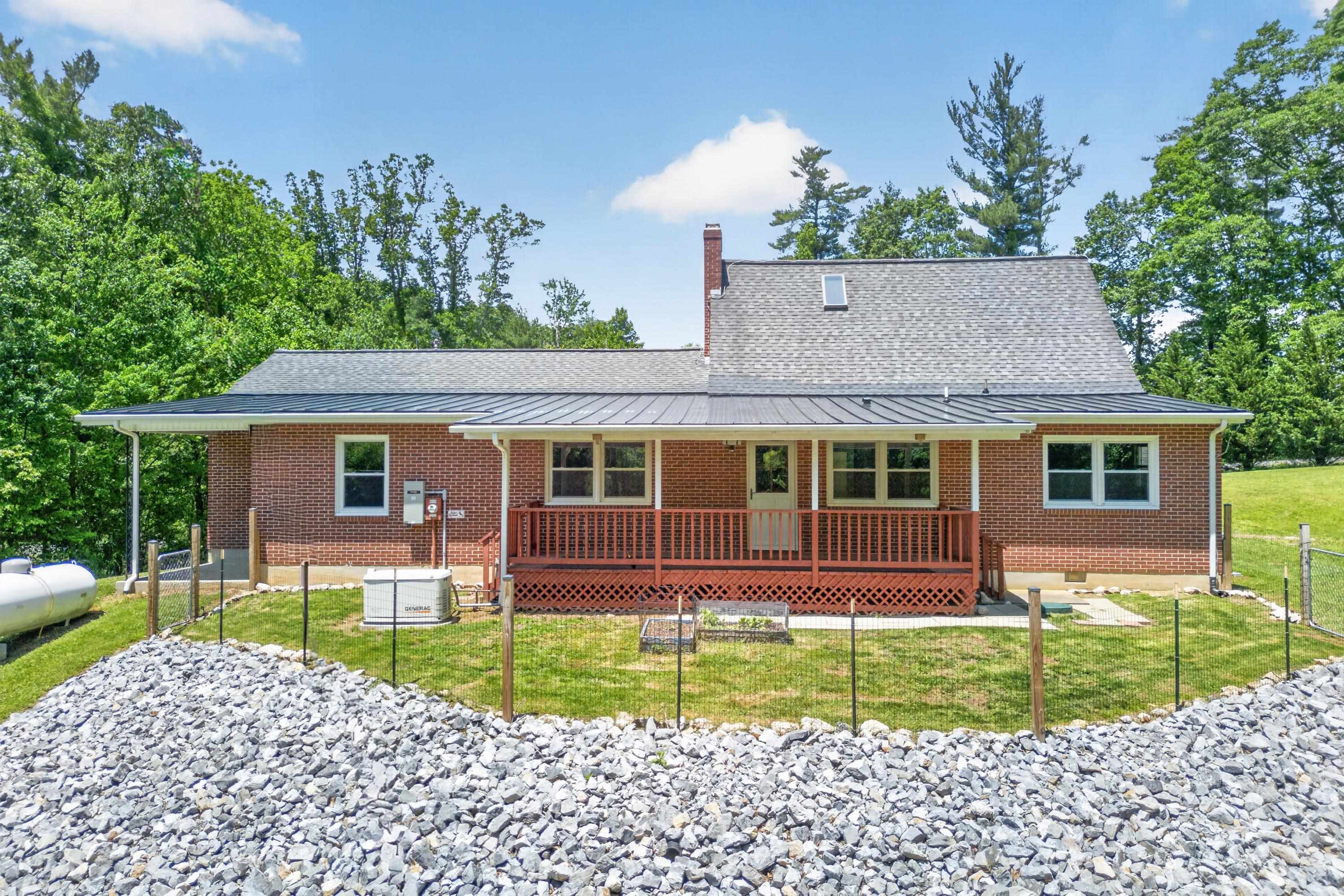 644 Daniels Run Road NE Copper Hill VA 24079