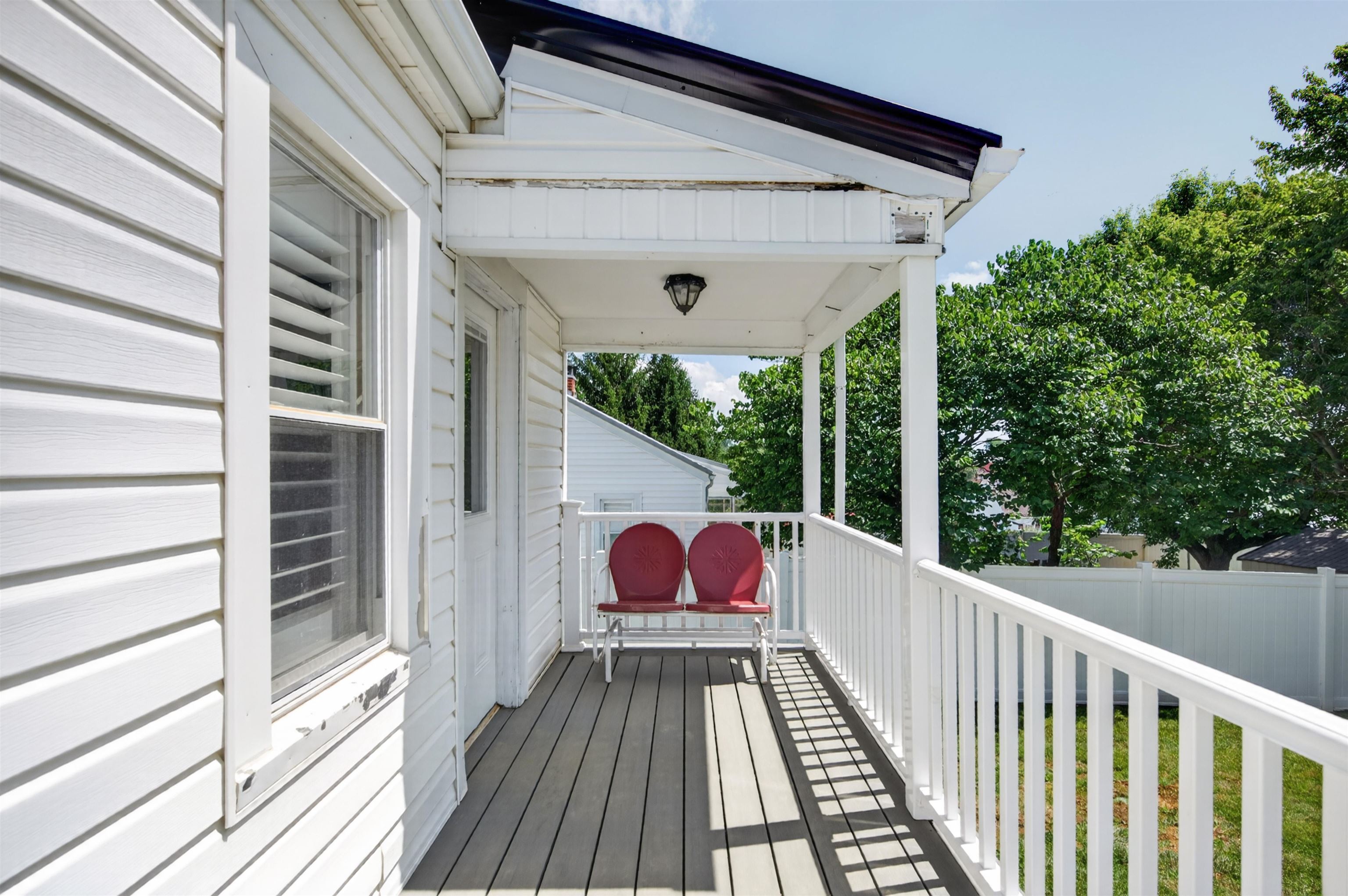 1445 W North Street Wytheville VA 24382