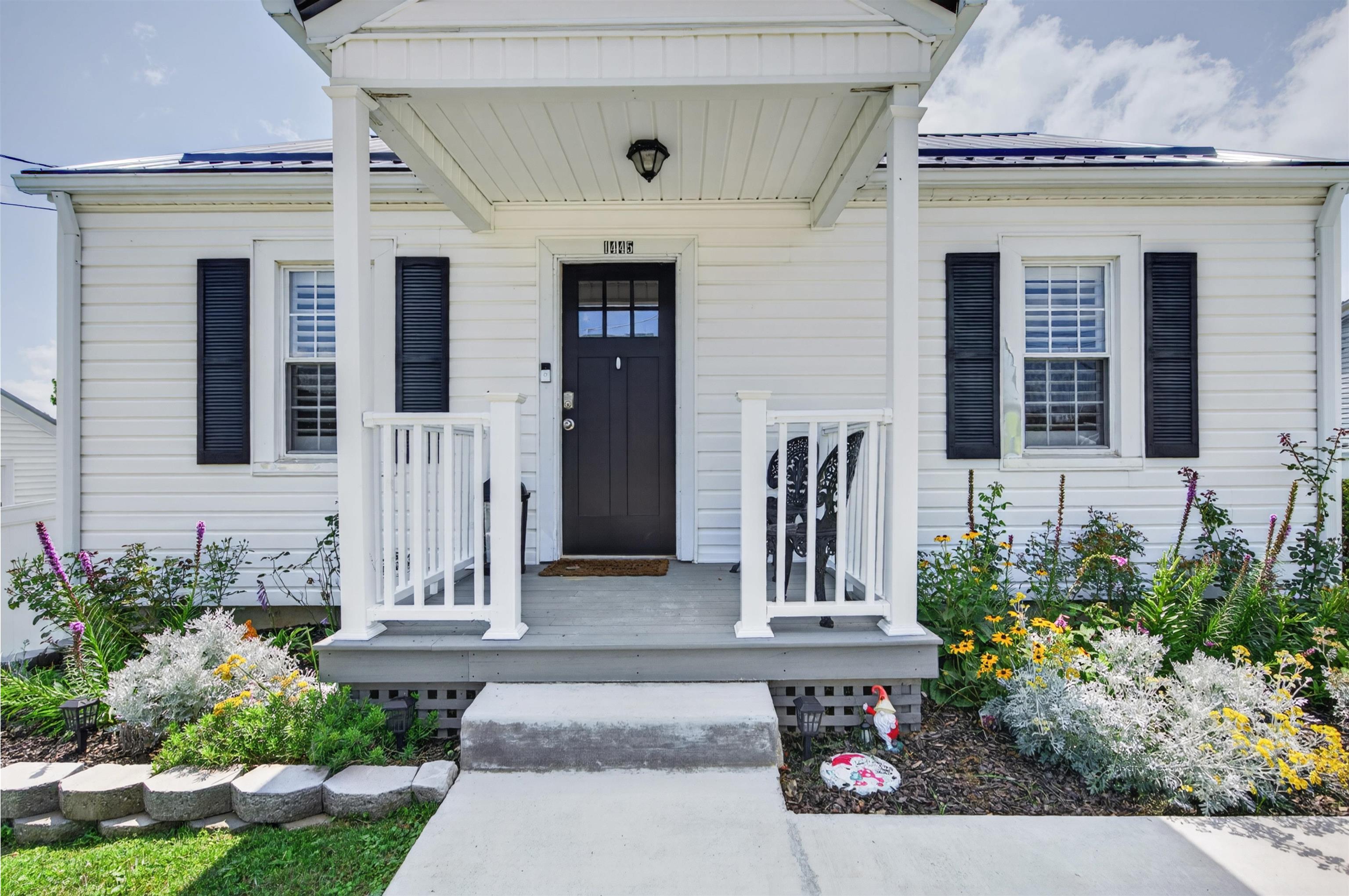 1445 W North Street Wytheville VA 24382