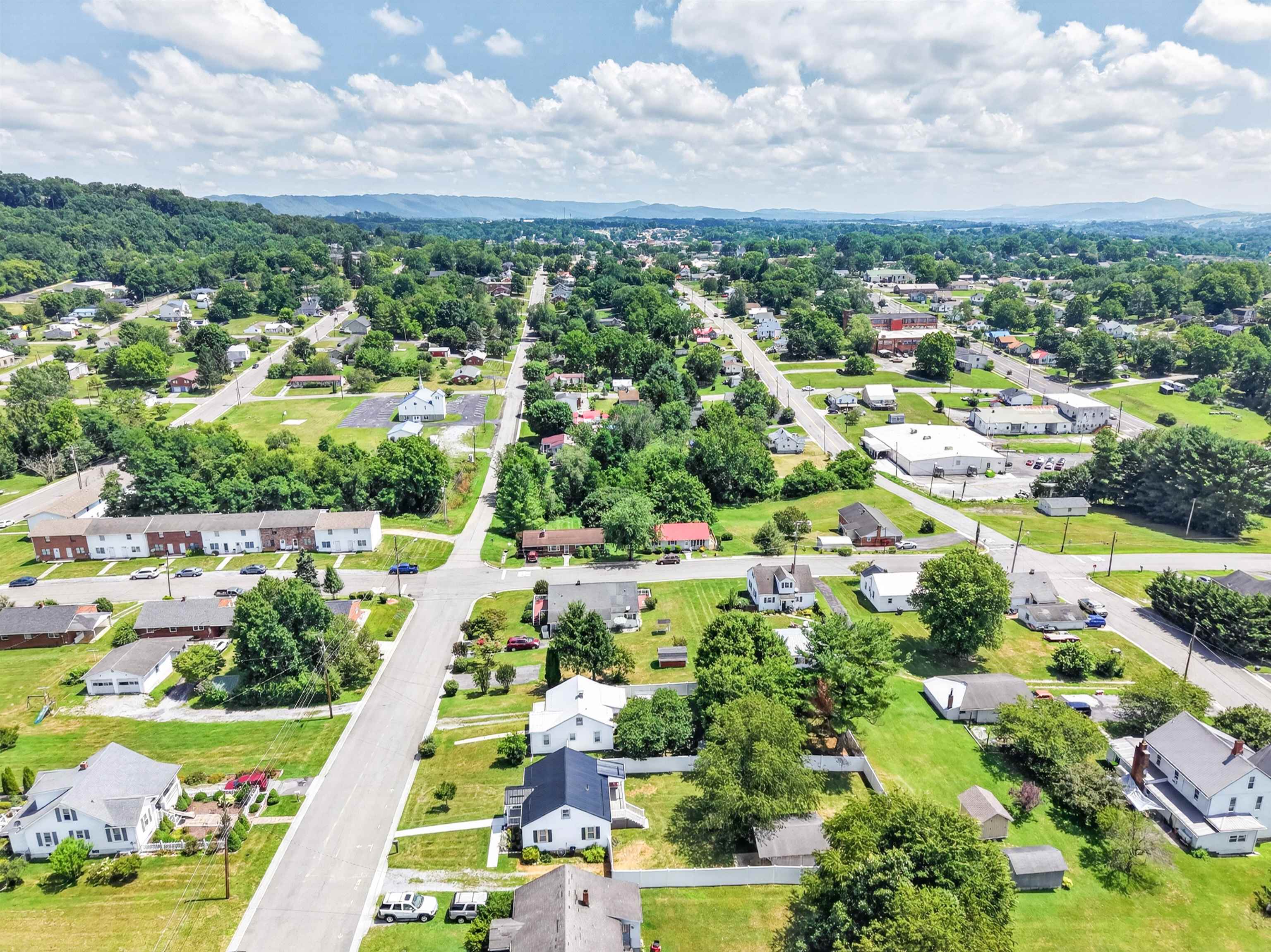 1445 W North Street Wytheville VA 24382