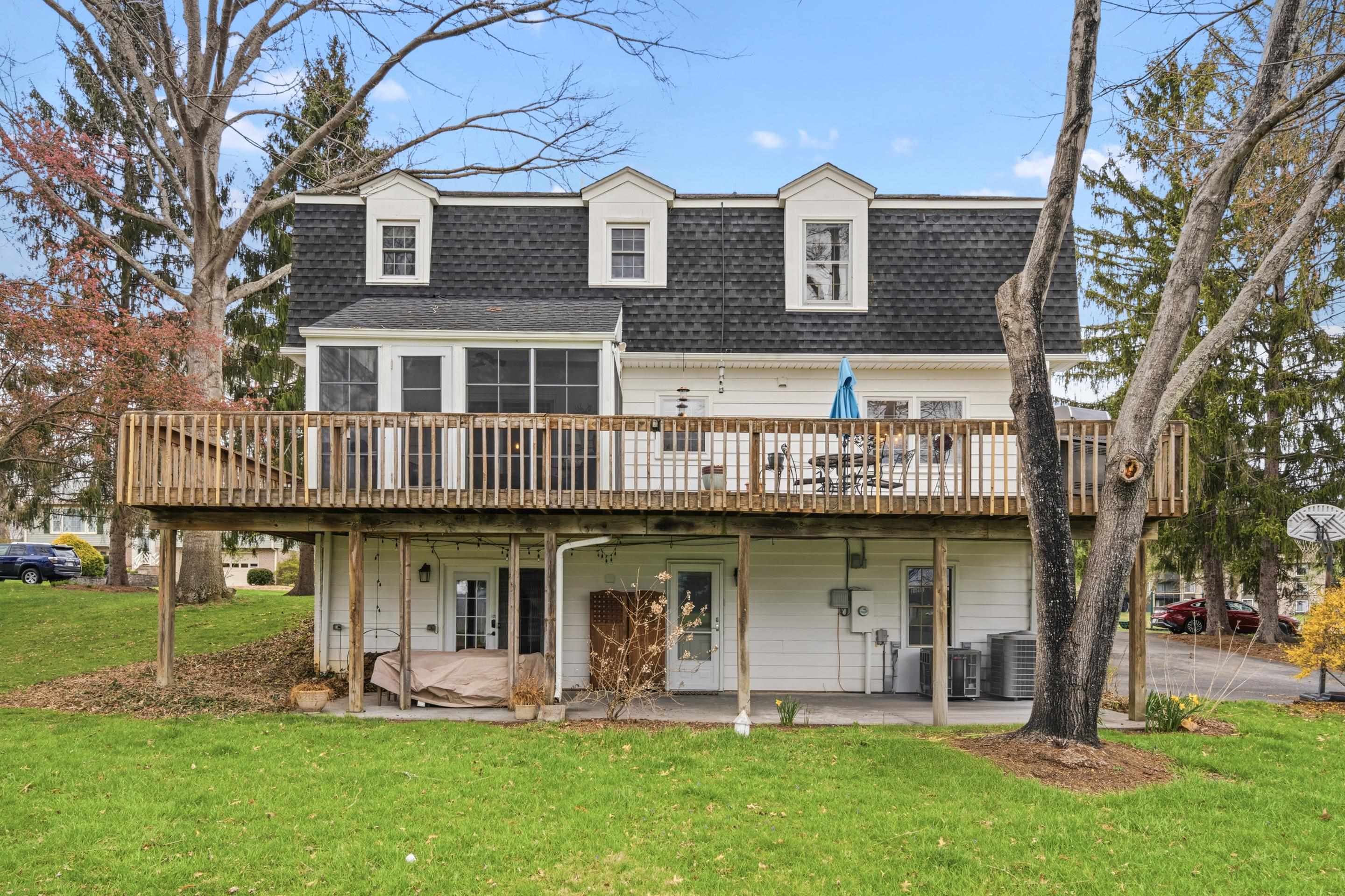 2705 Mount Vernon Lane Blacksburg VA 24060