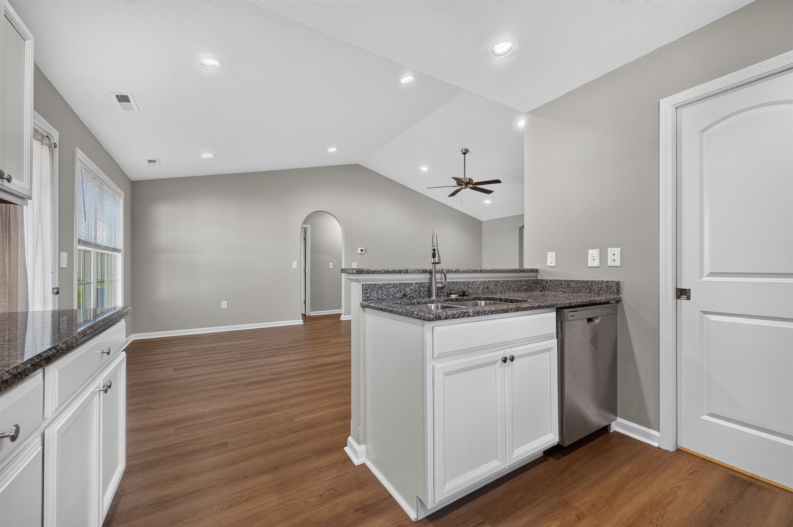 805 Forest Avenue Radford VA 24141