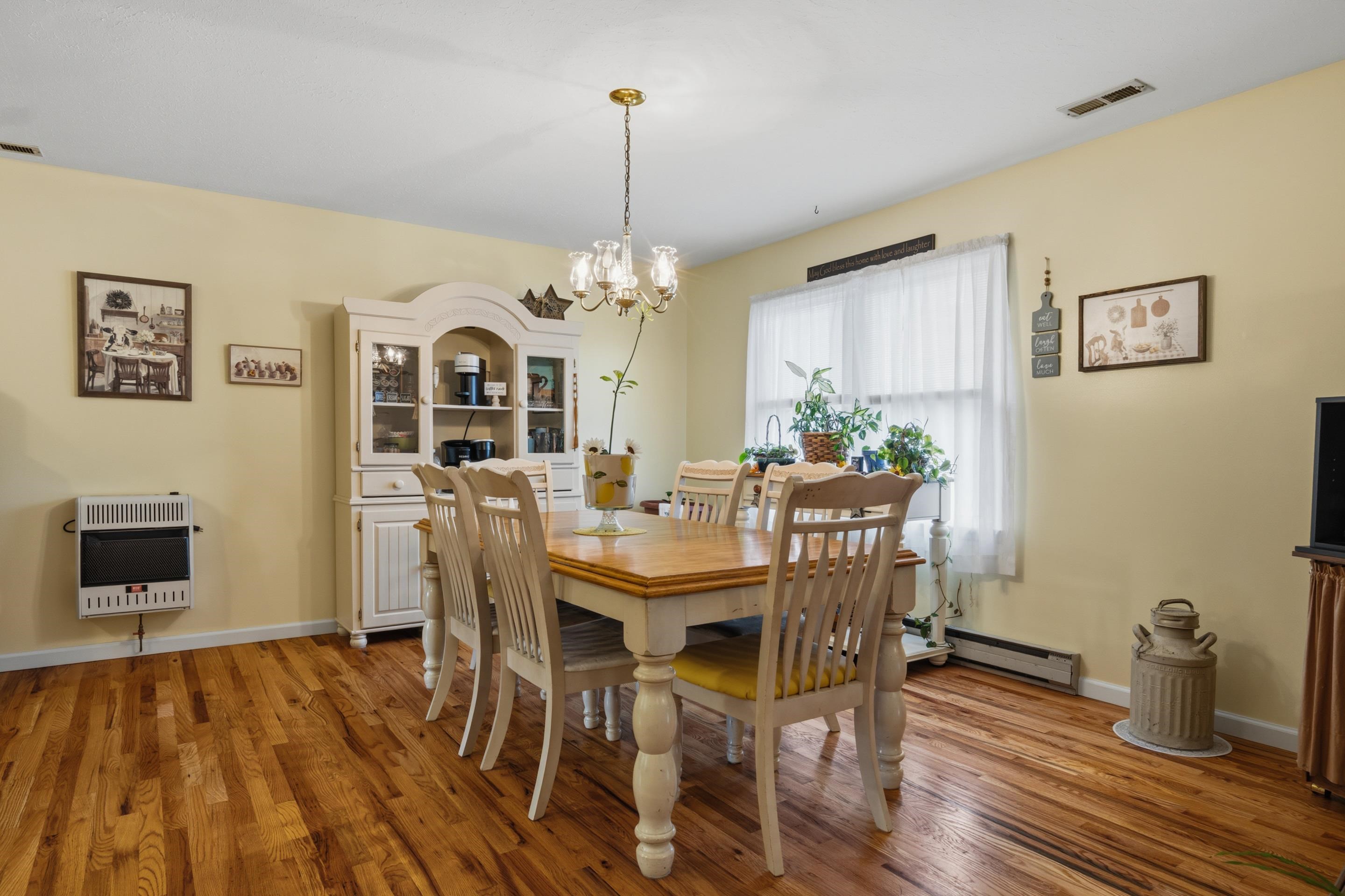 111 Caudill Street Pearisburg VA 24134