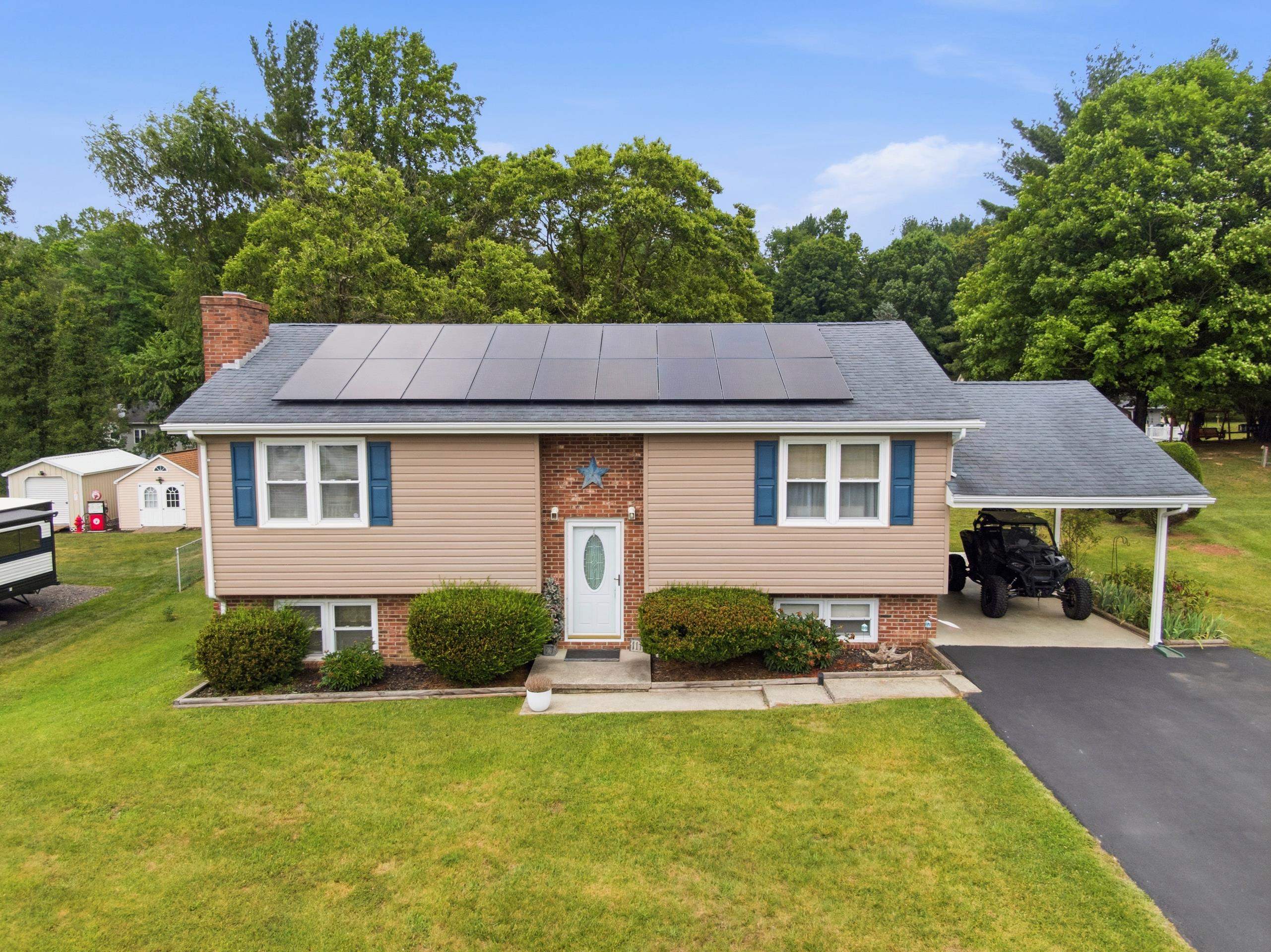111 Caudill Street Pearisburg VA 24134
