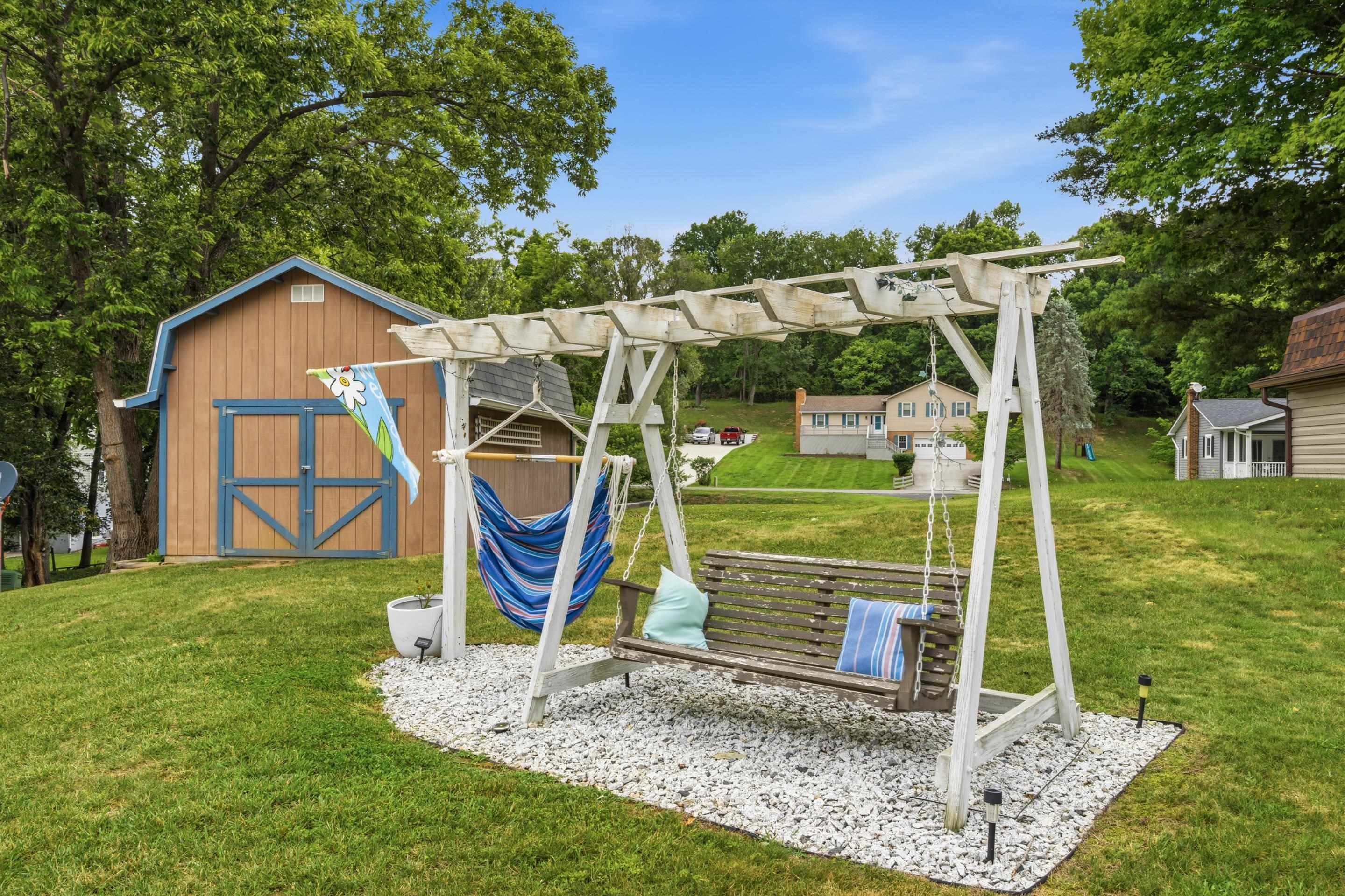 111 Caudill Street Pearisburg VA 24134