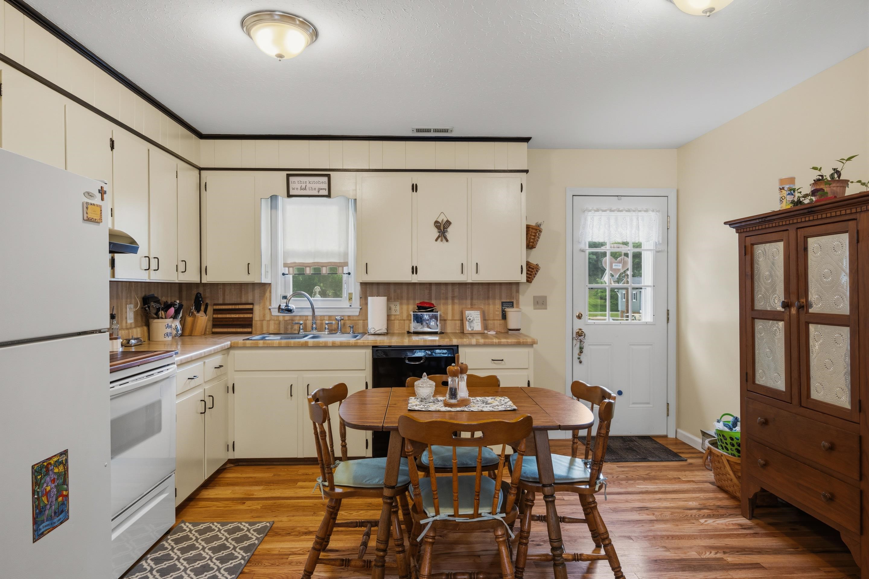 111 Caudill Street Pearisburg VA 24134