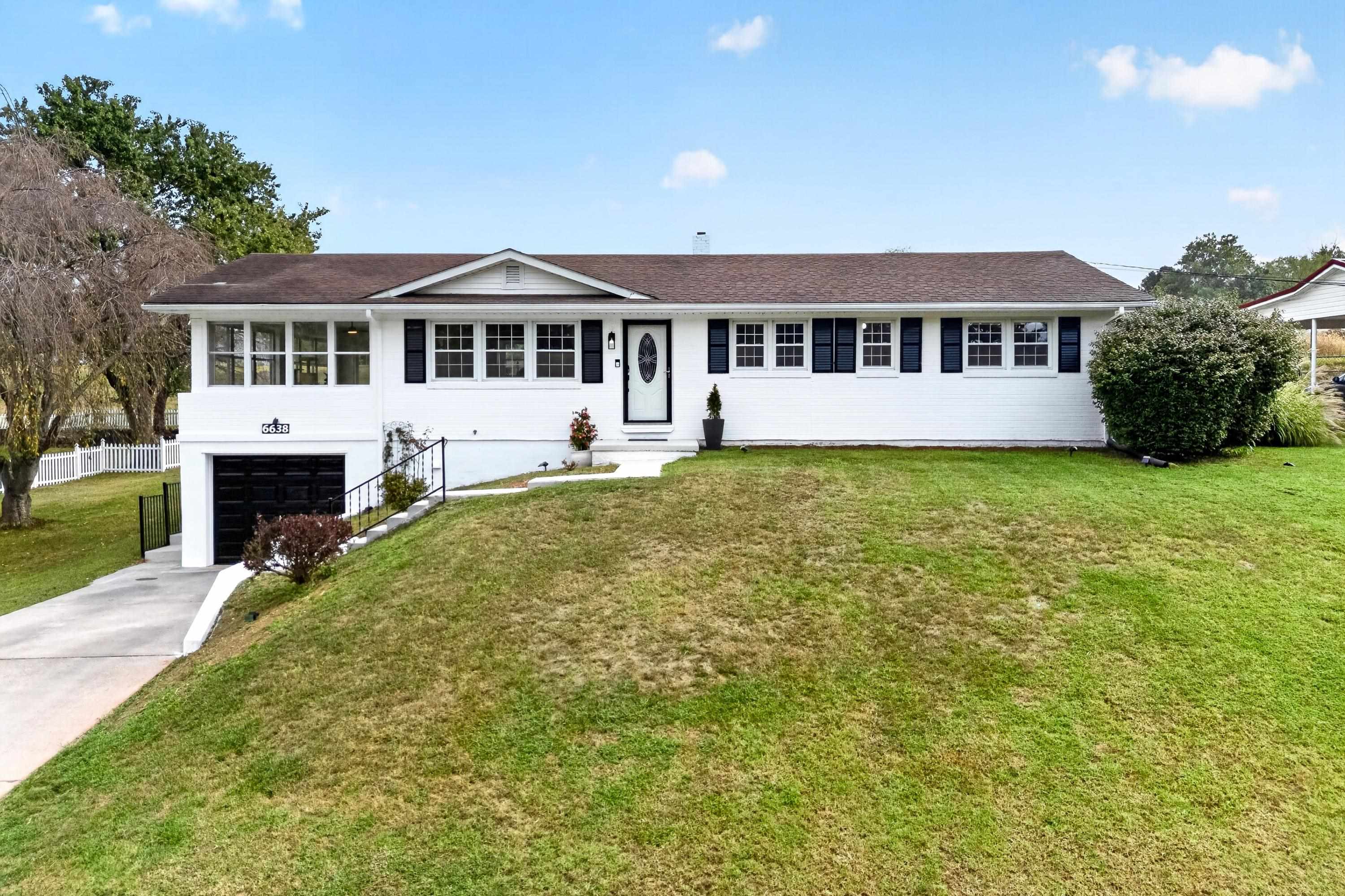 6638 Riverview Drive Fairlawn VA 24141
