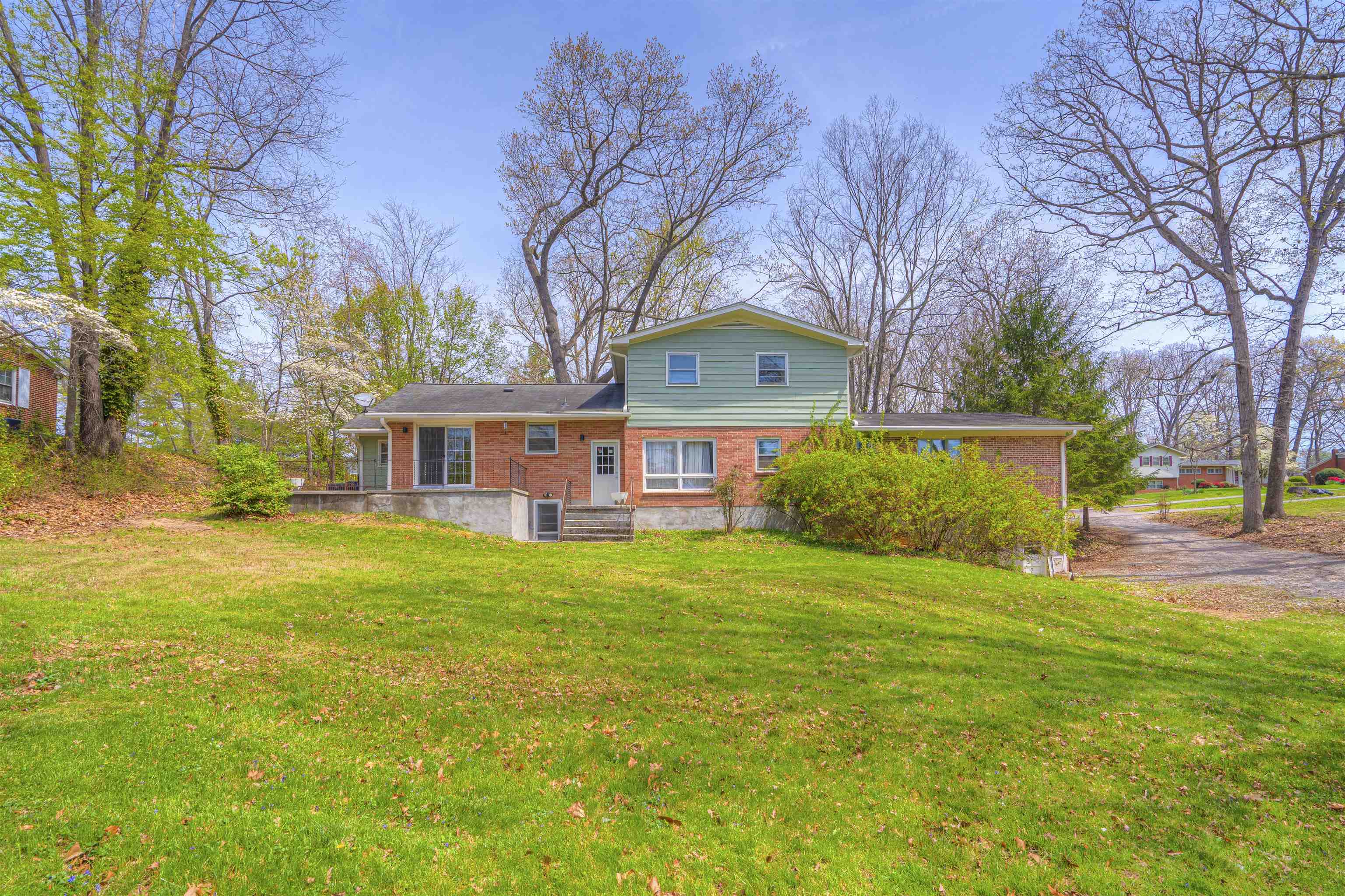 345 Overhill Road Christiansburg VA 24073