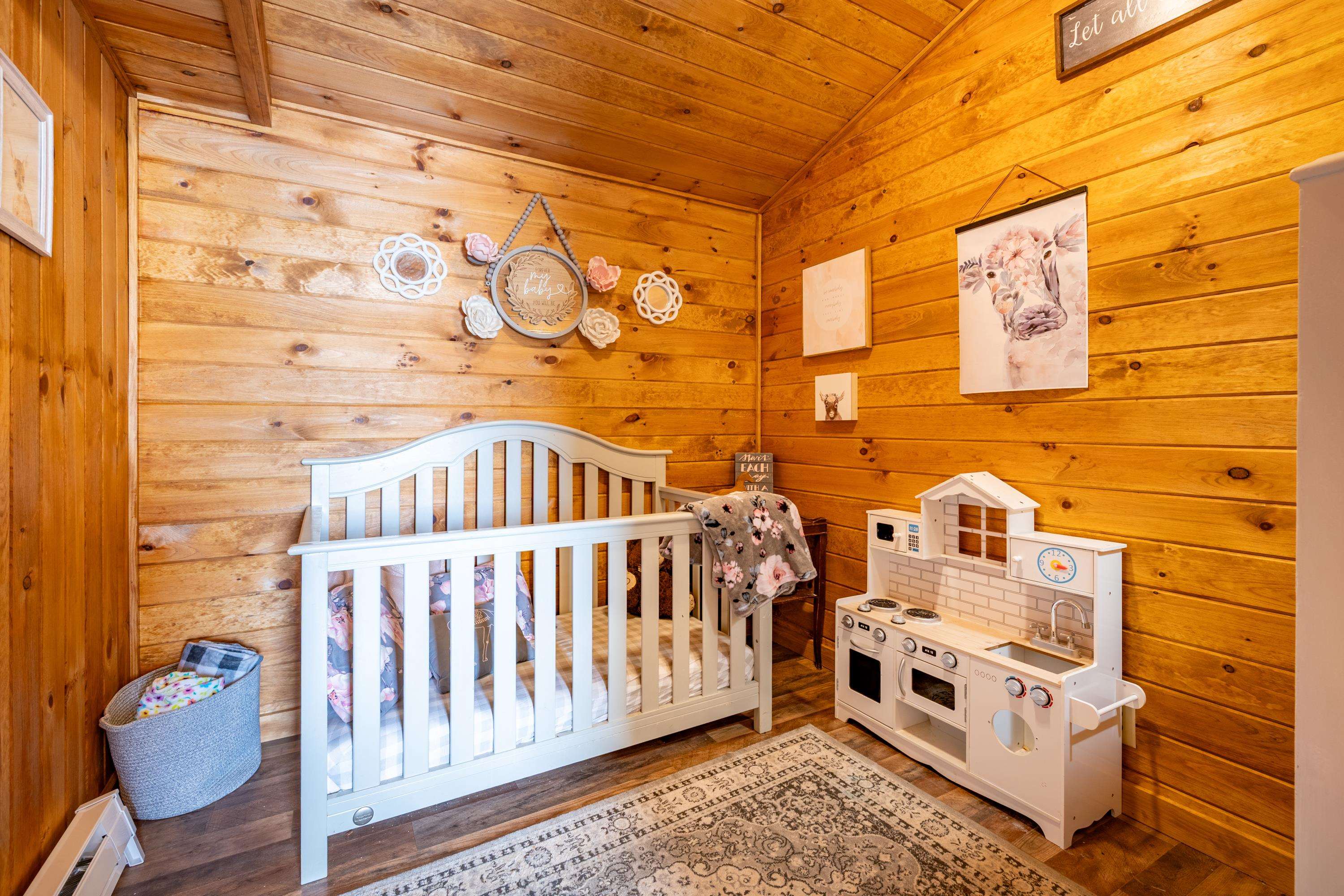 1755 Union School Road SW Floyd VA 24091